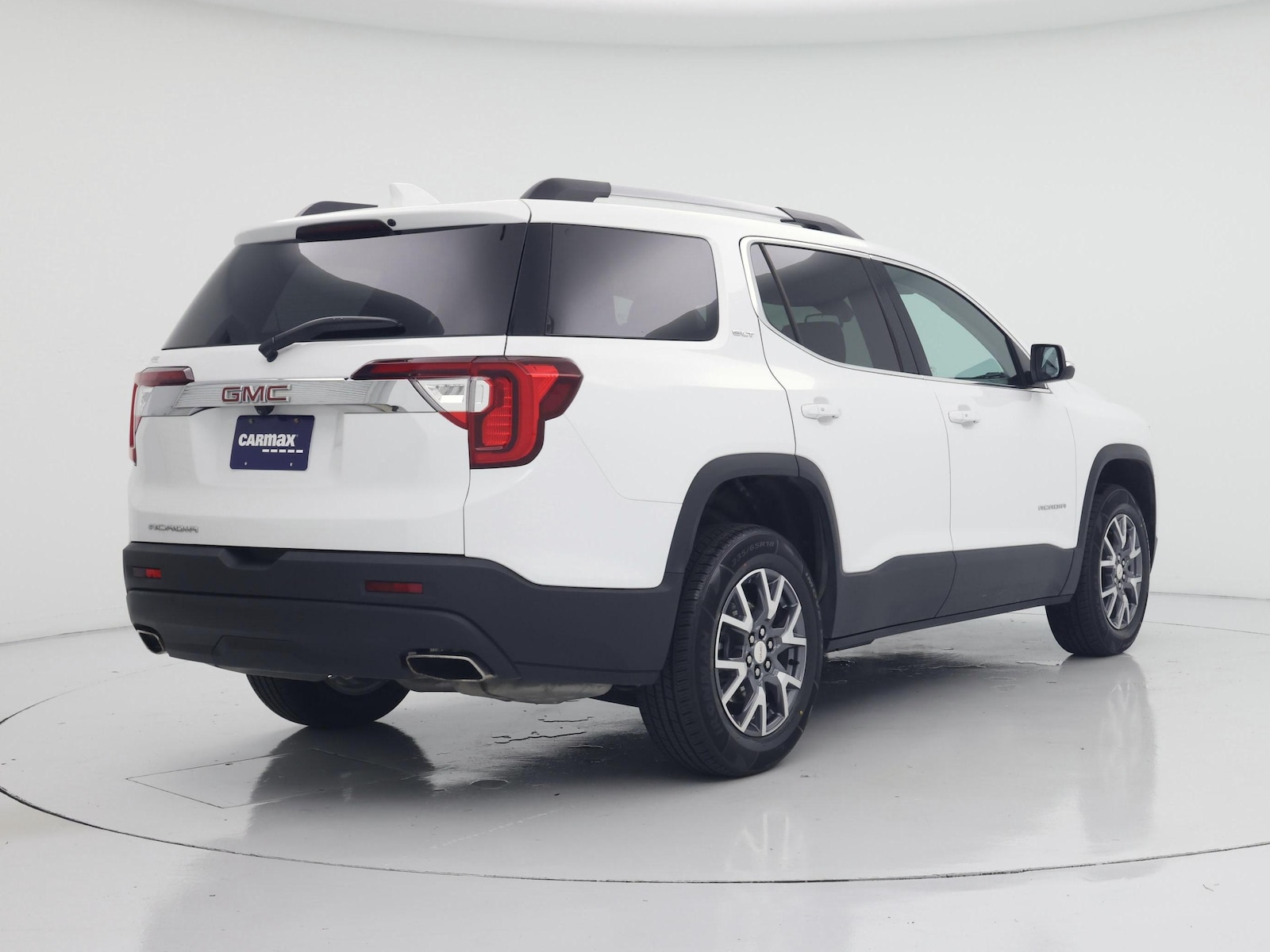 2023 GMC Acadia SLT - Photo 9