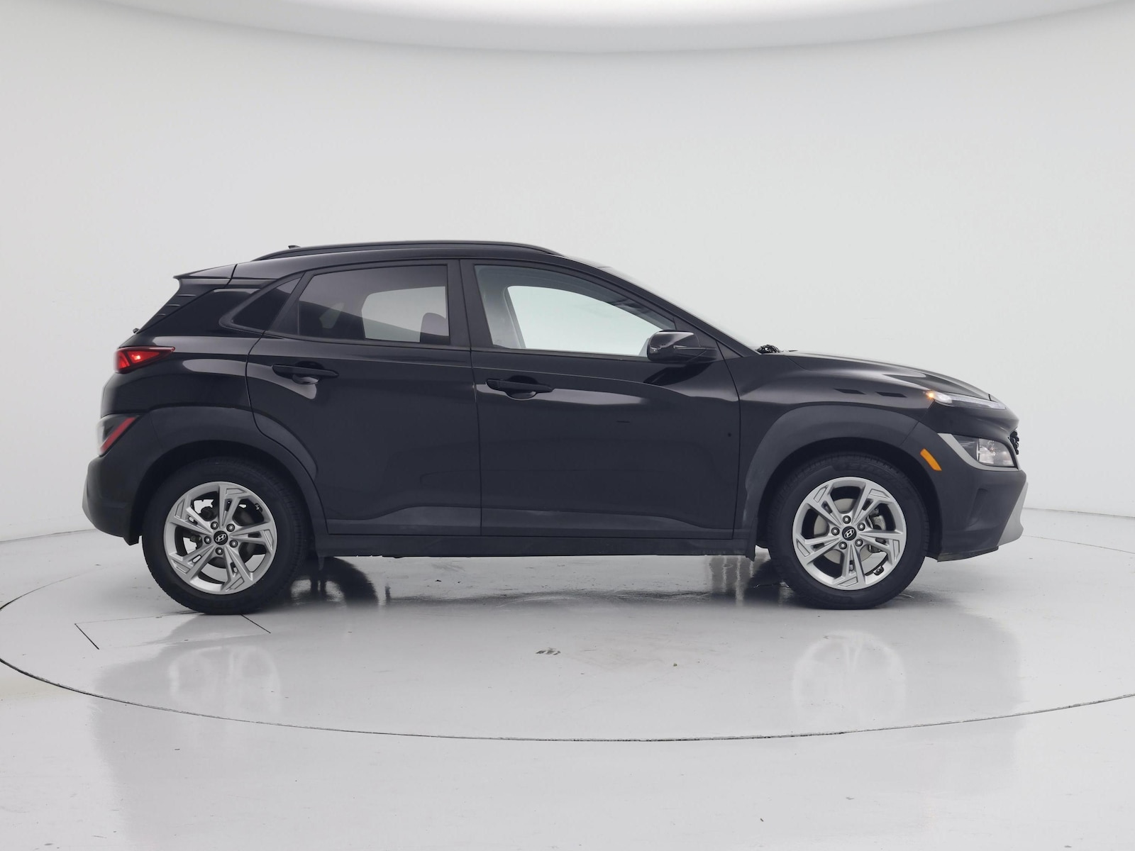 2023 Hyundai Kona SEL - Photo 8