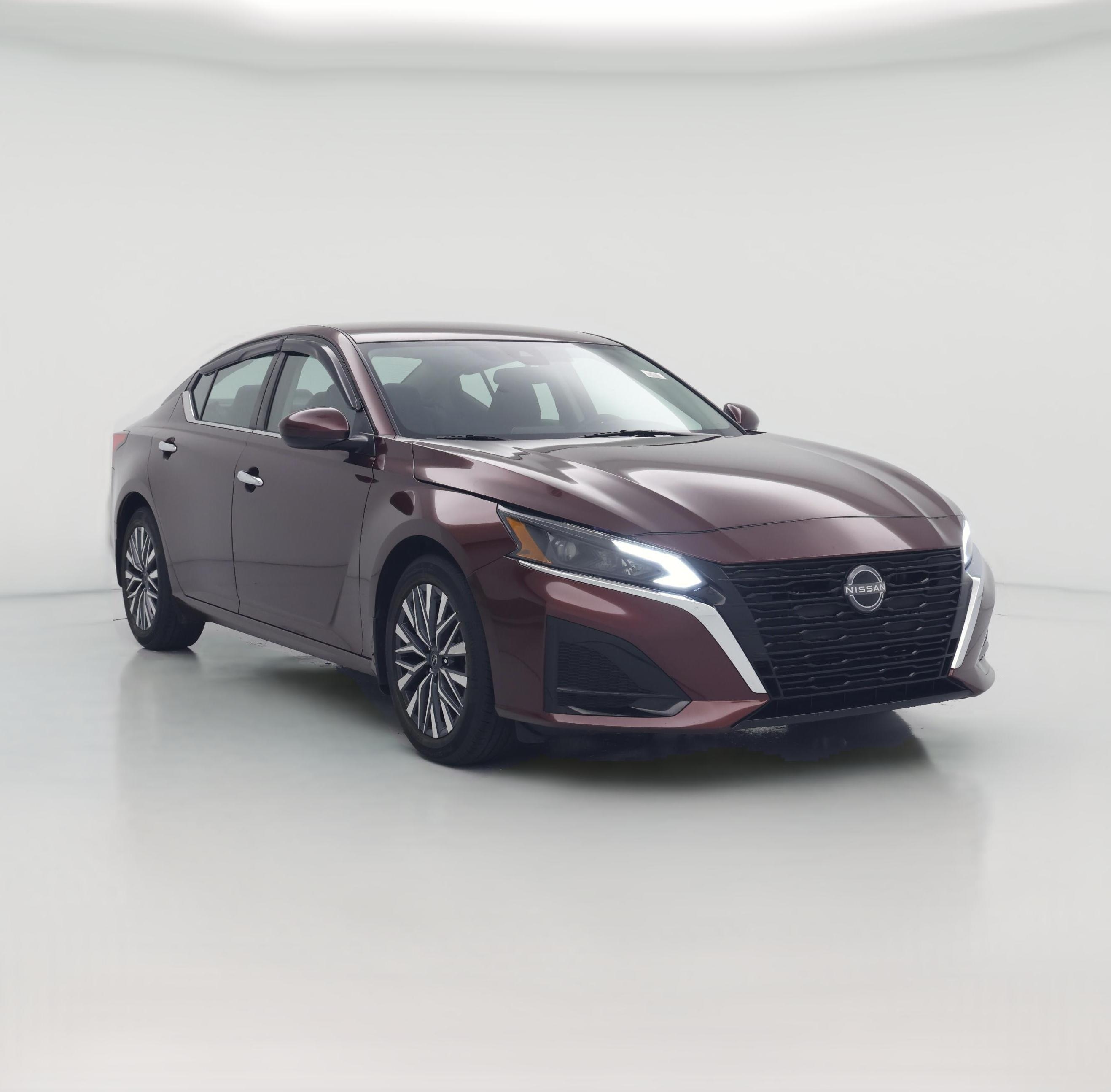 Thumbnail: 2023 Nissan Altima - 1