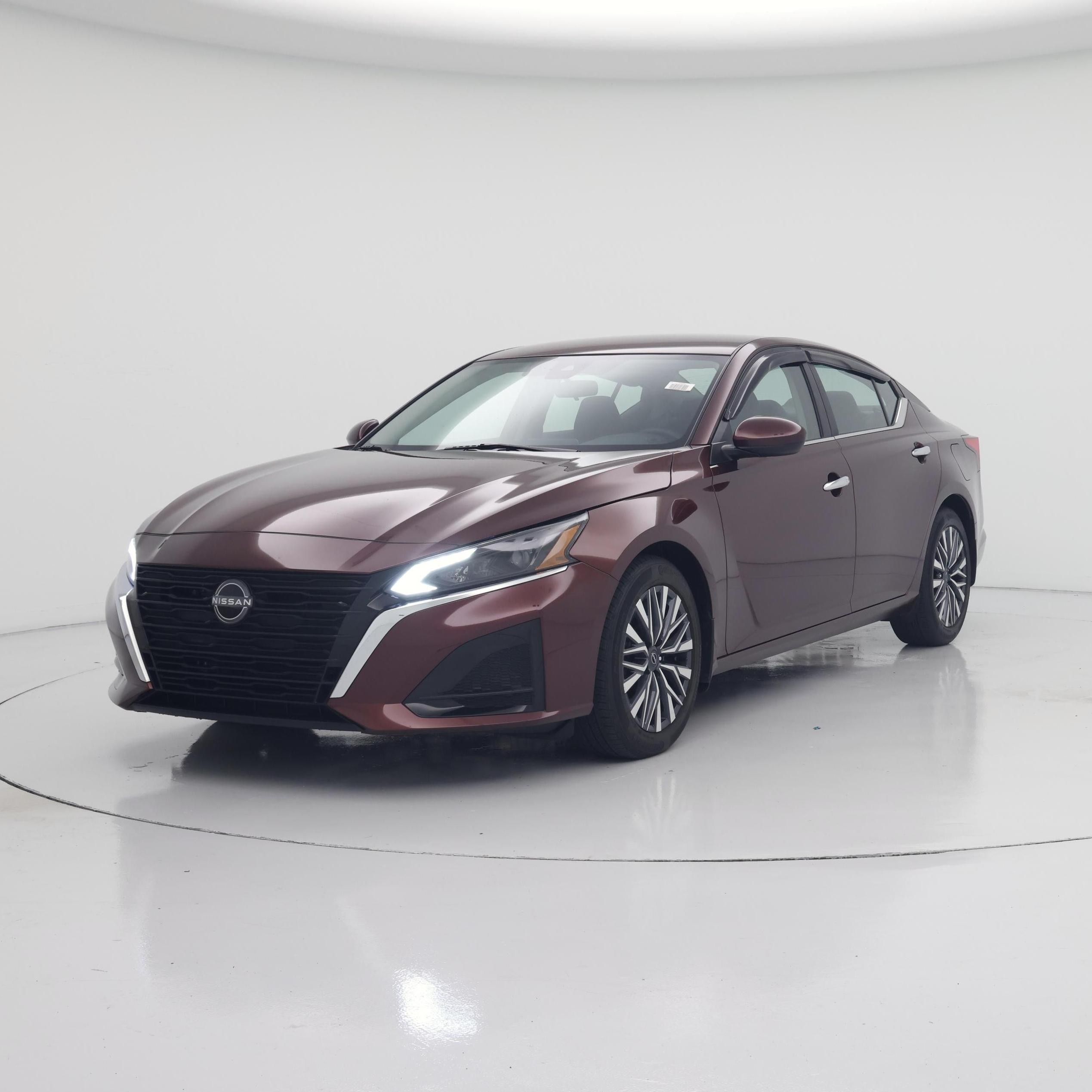 Thumbnail: 2023 Nissan Altima - 4