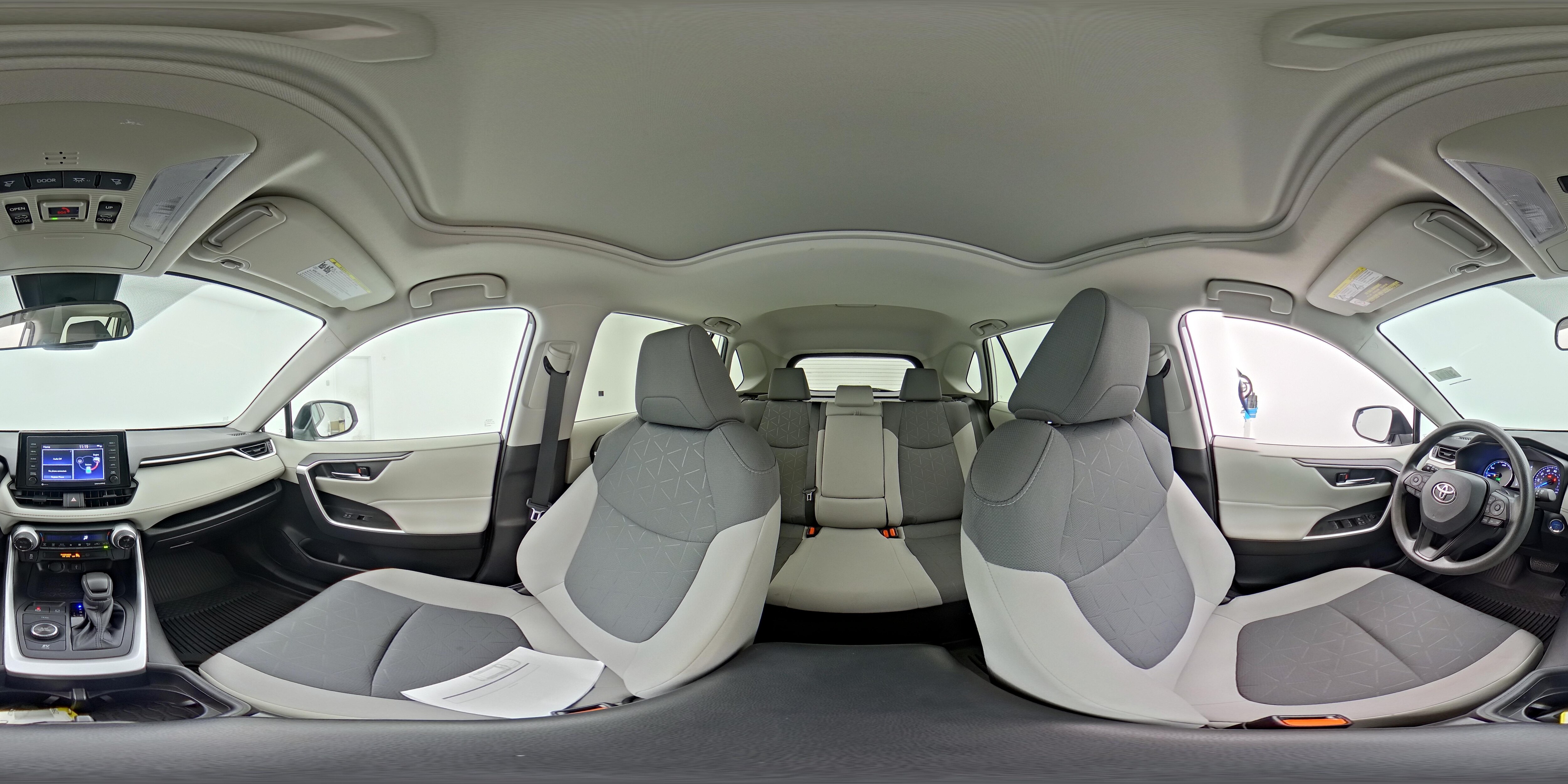2022 Toyota RAV4 XLE - Photo 25