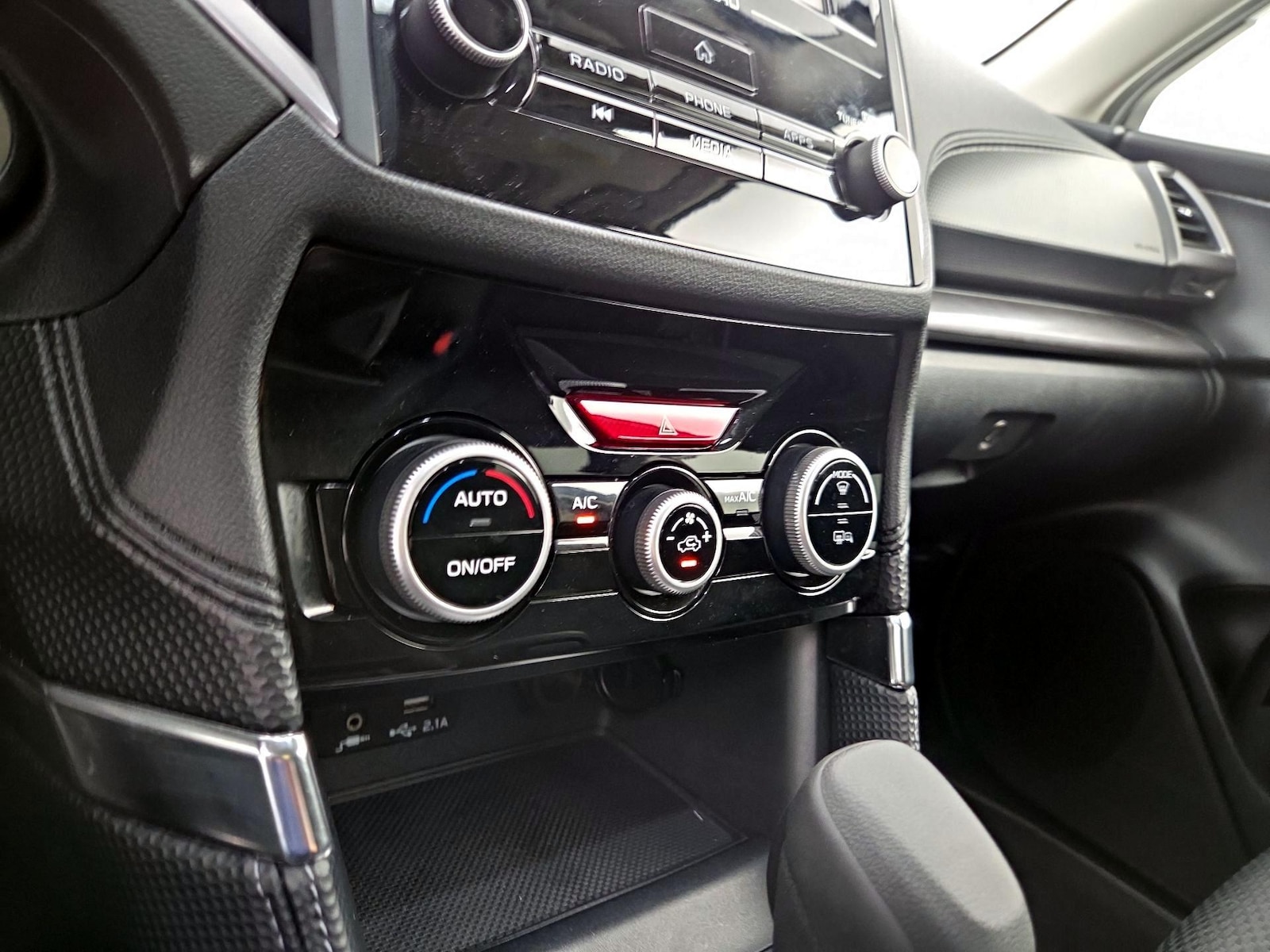 2024 Subaru Forester Premium - Photo 17