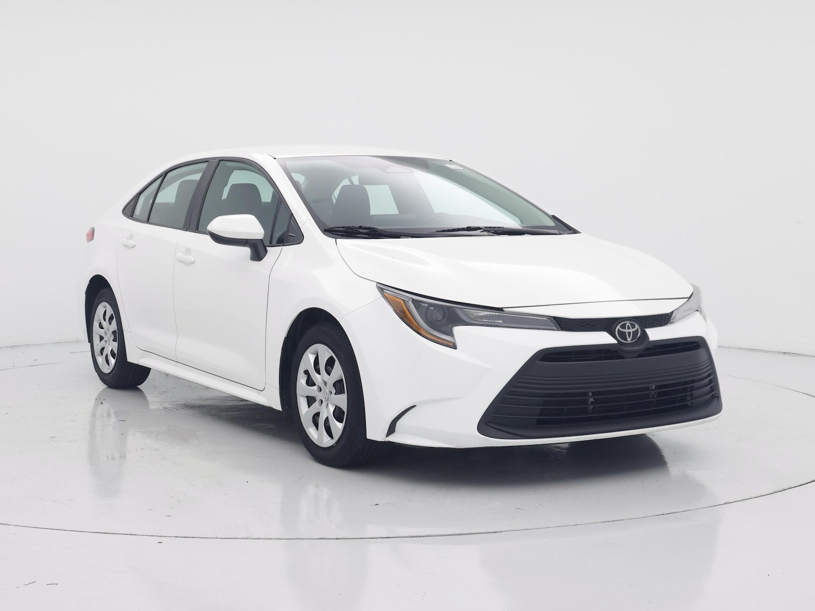 2024 Toyota Corolla LE - Photo 2