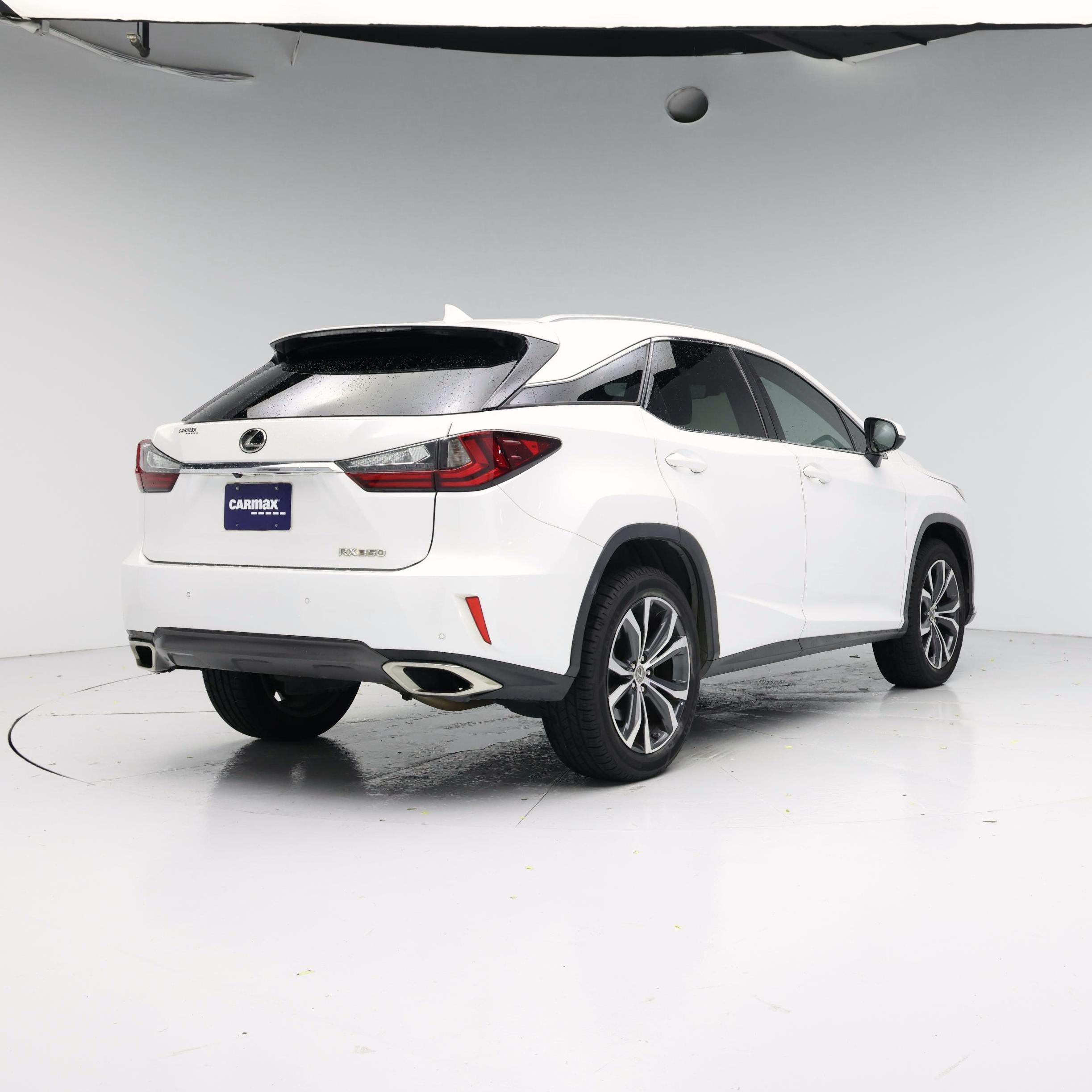 Thumbnail: 2017 Lexus RX - 8