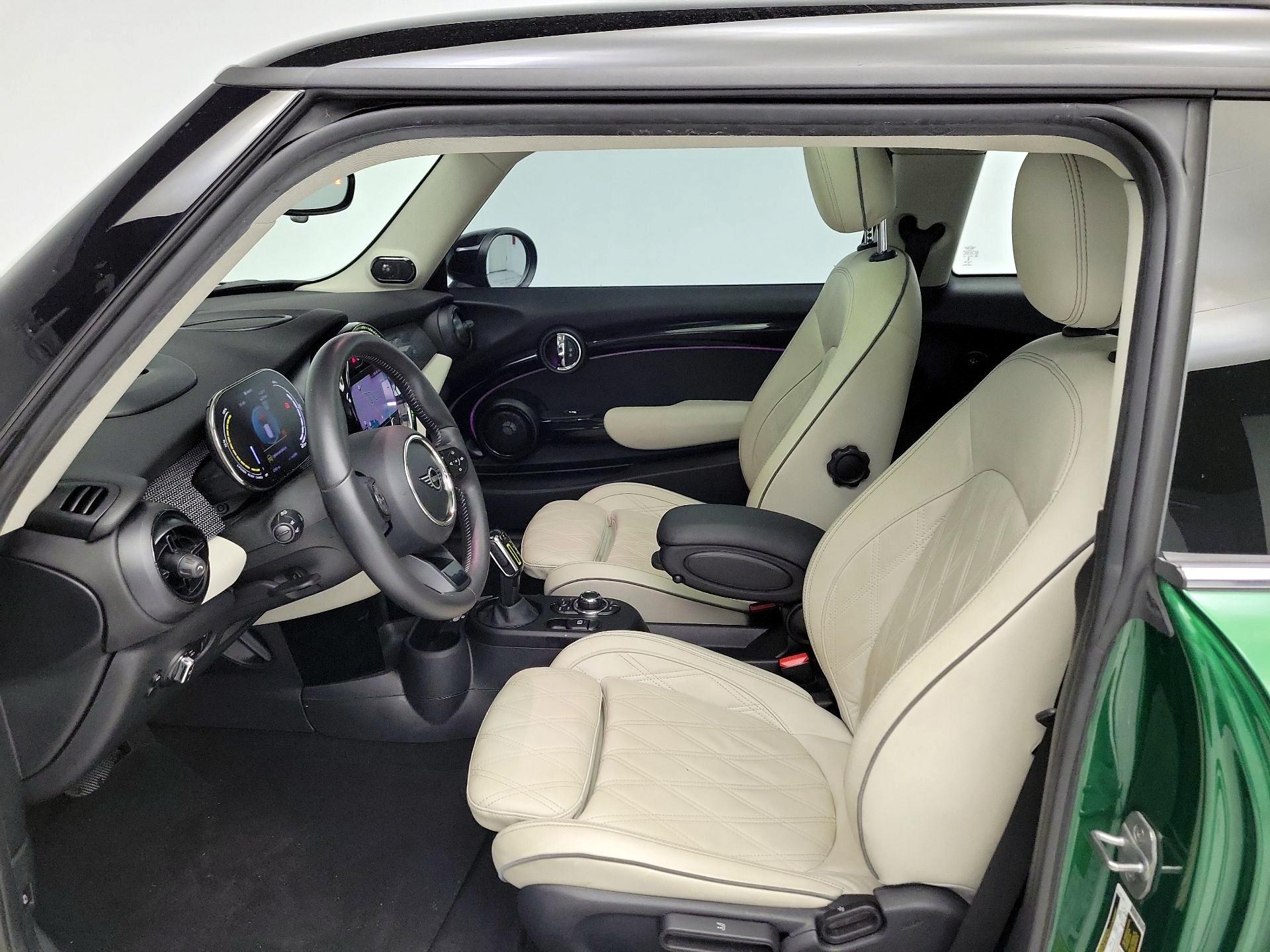 Thumbnail: 2023 MINI Cooper Hardtop - 11