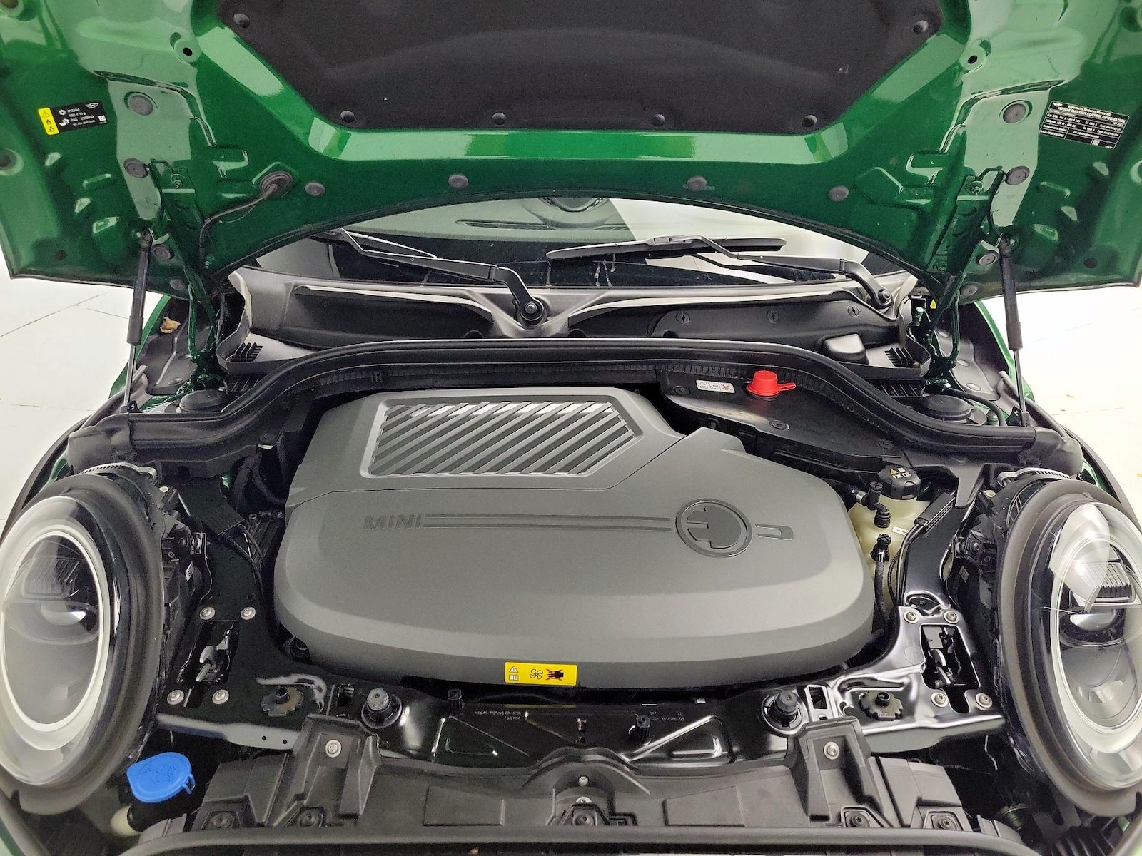 2023 MINI Hardtop 2 Door SE - Photo 24