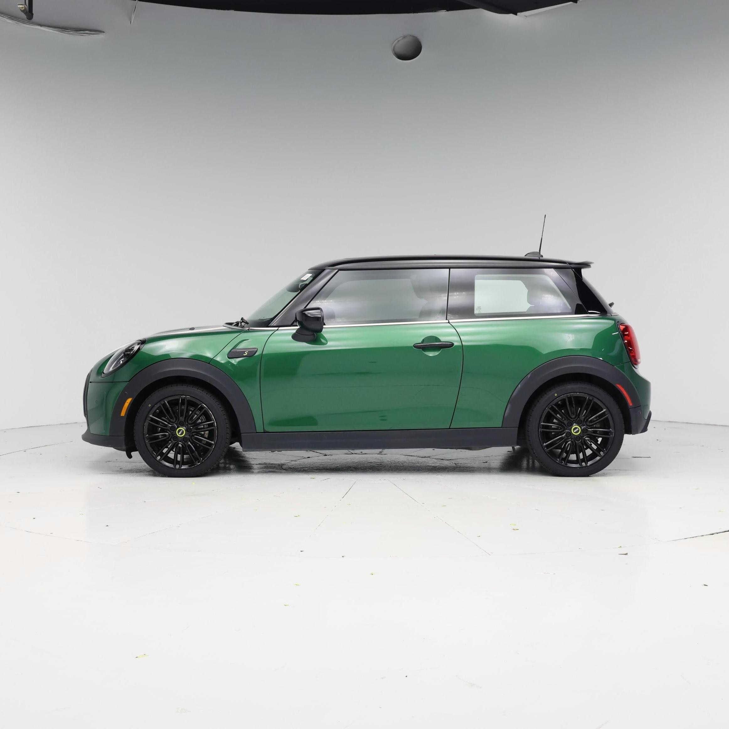 Thumbnail: 2023 MINI Cooper Hardtop - 3
