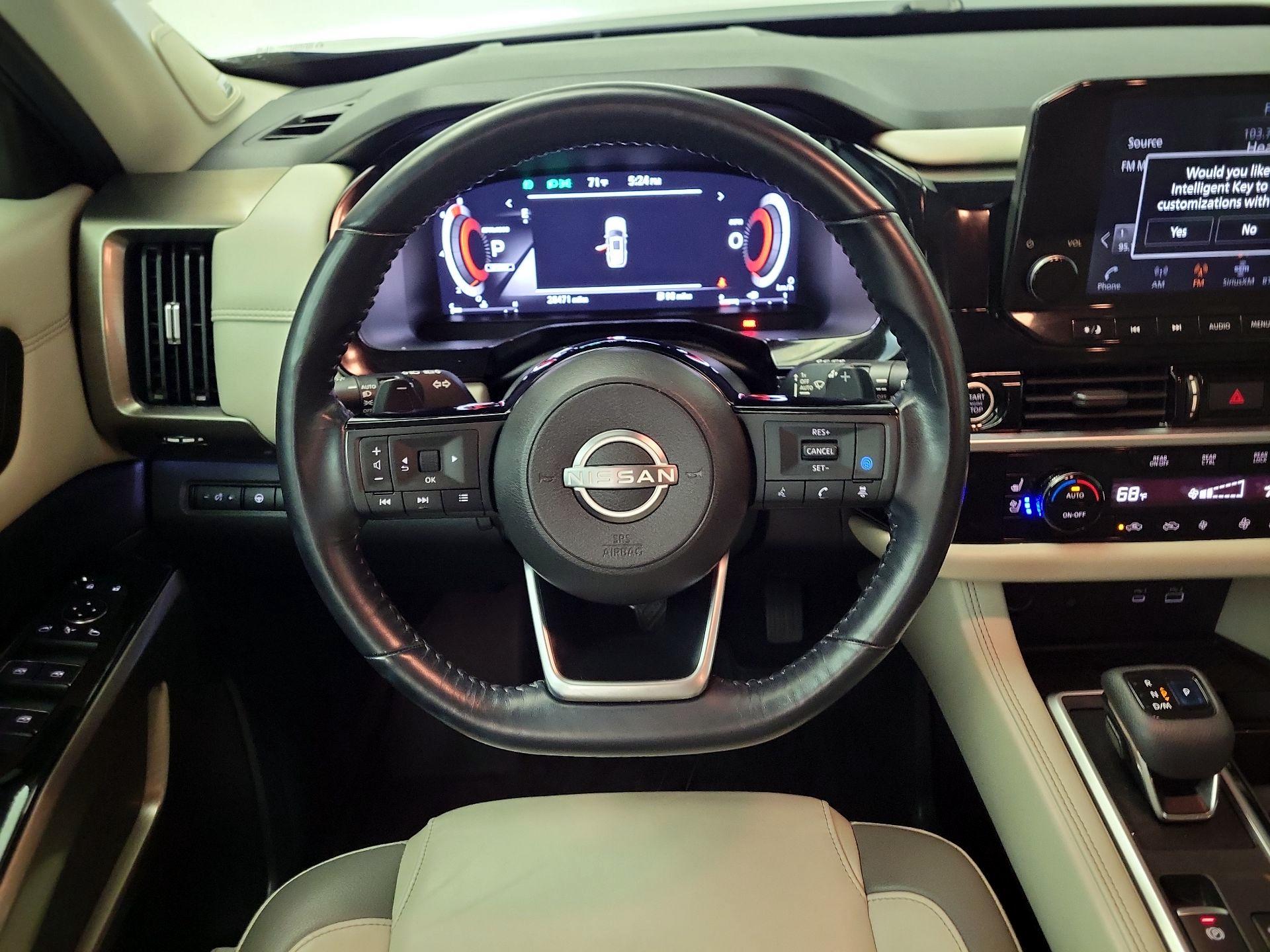 Thumbnail: 2022 Nissan Pathfinder - 10