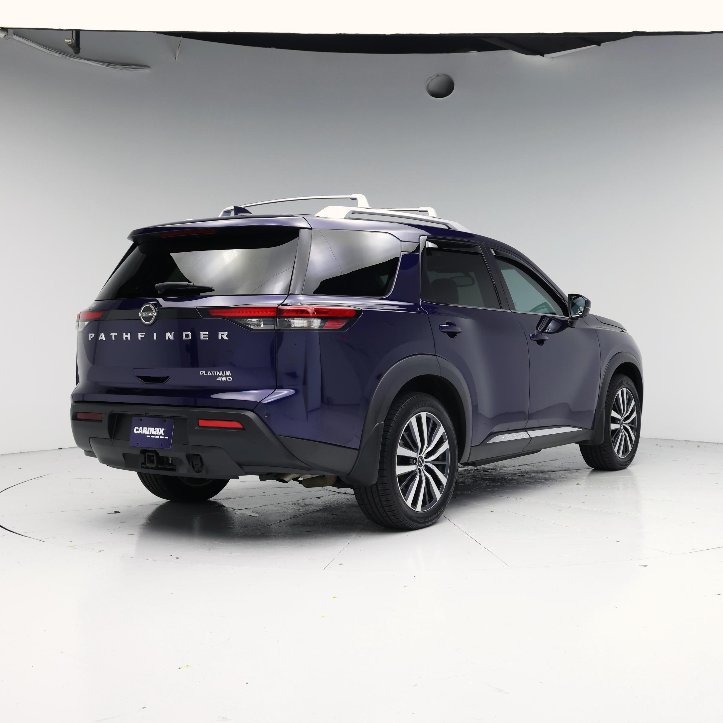 Thumbnail: 2022 Nissan Pathfinder - 8