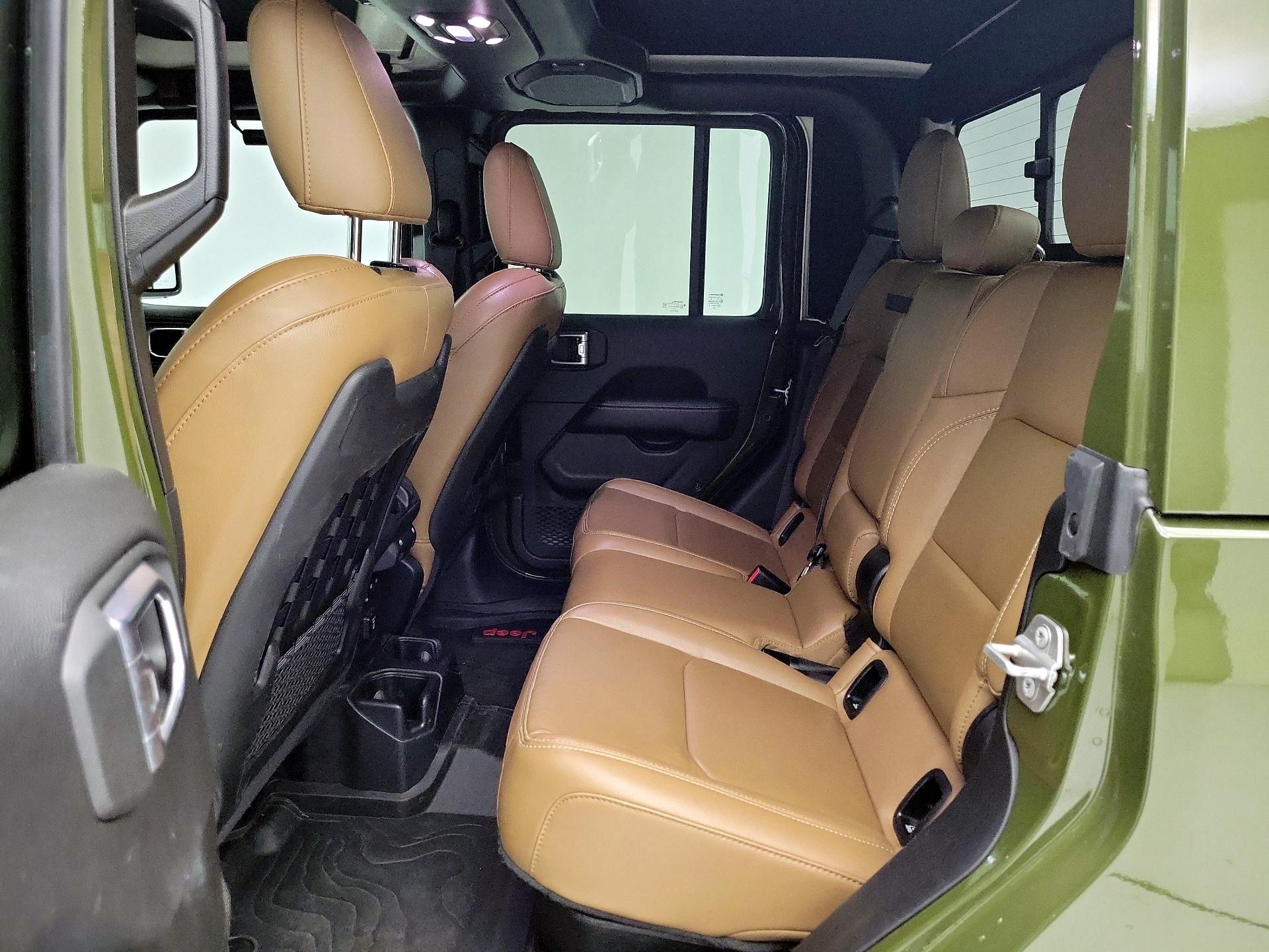 Thumbnail: 2021 Jeep Gladiator - 19