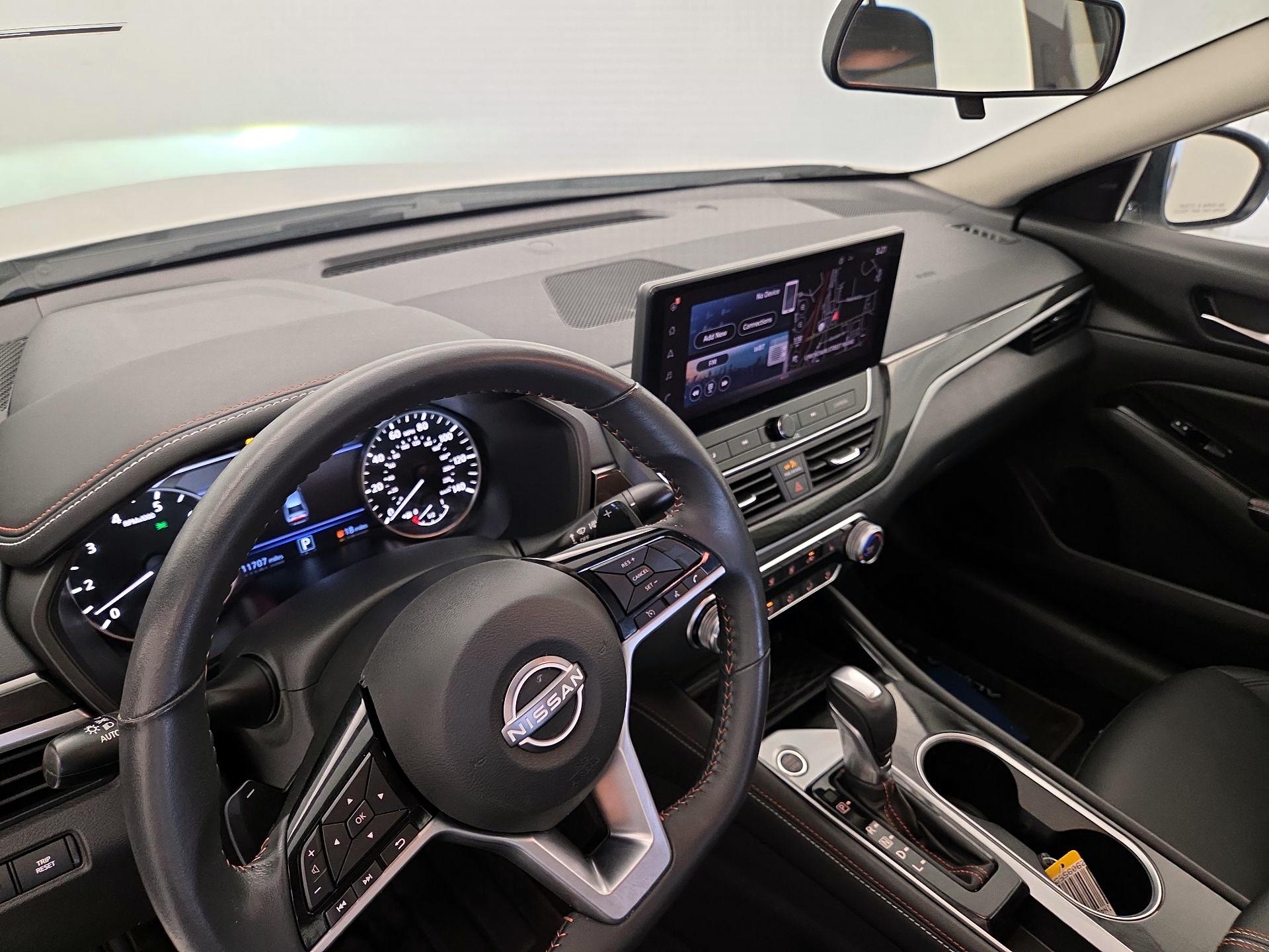 Thumbnail: 2024 Nissan Altima - 9