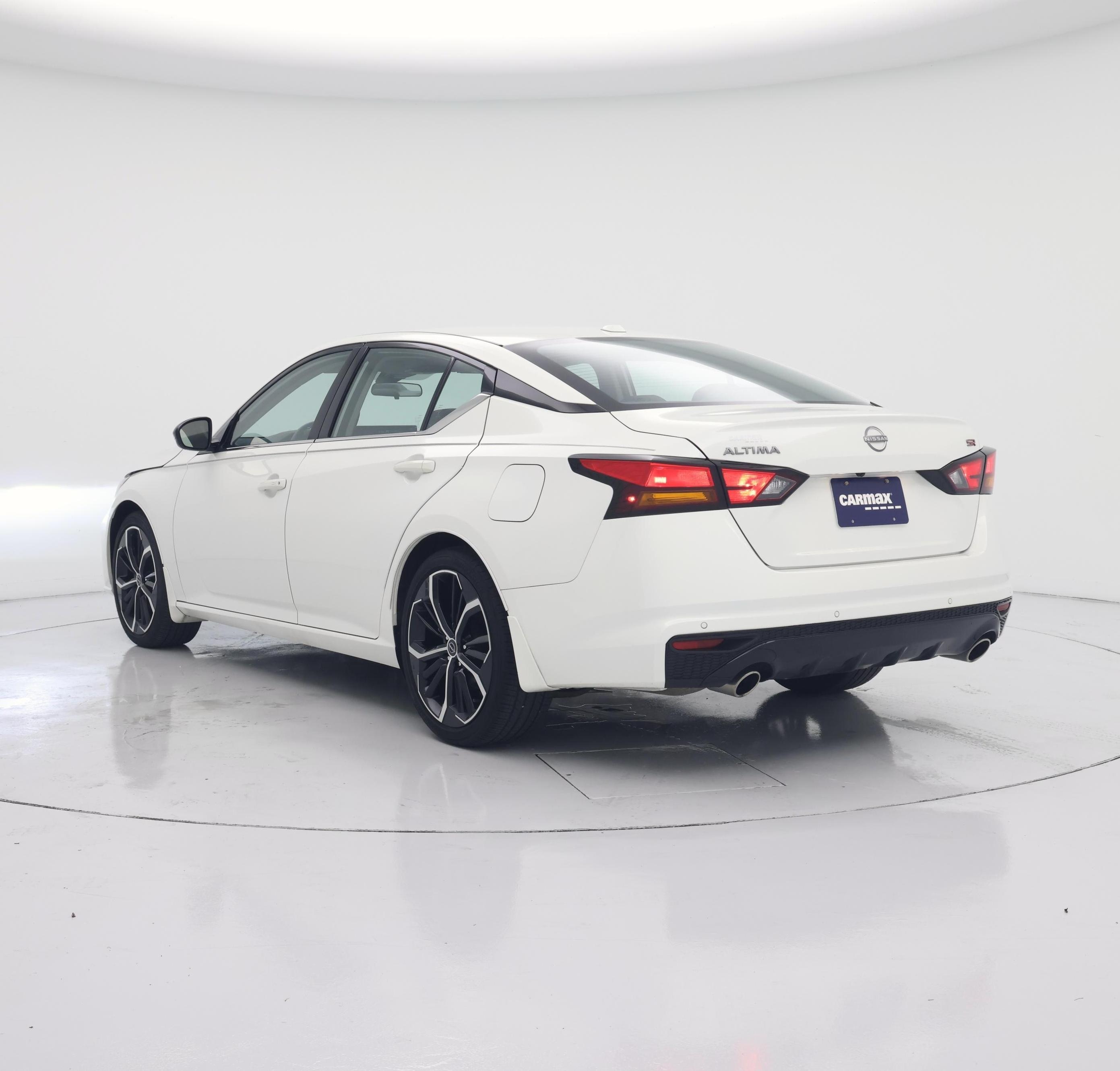 Thumbnail: 2024 Nissan Altima - 2