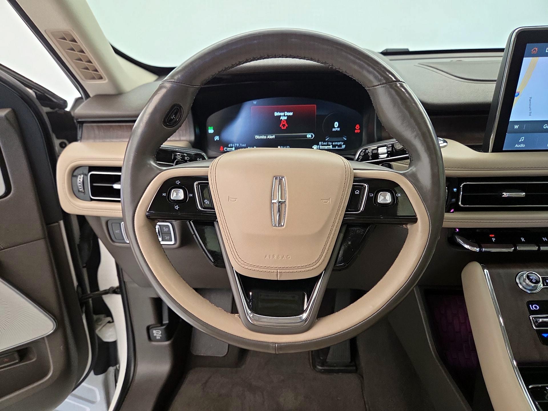 Thumbnail: 2020 Lincoln Aviator - 10