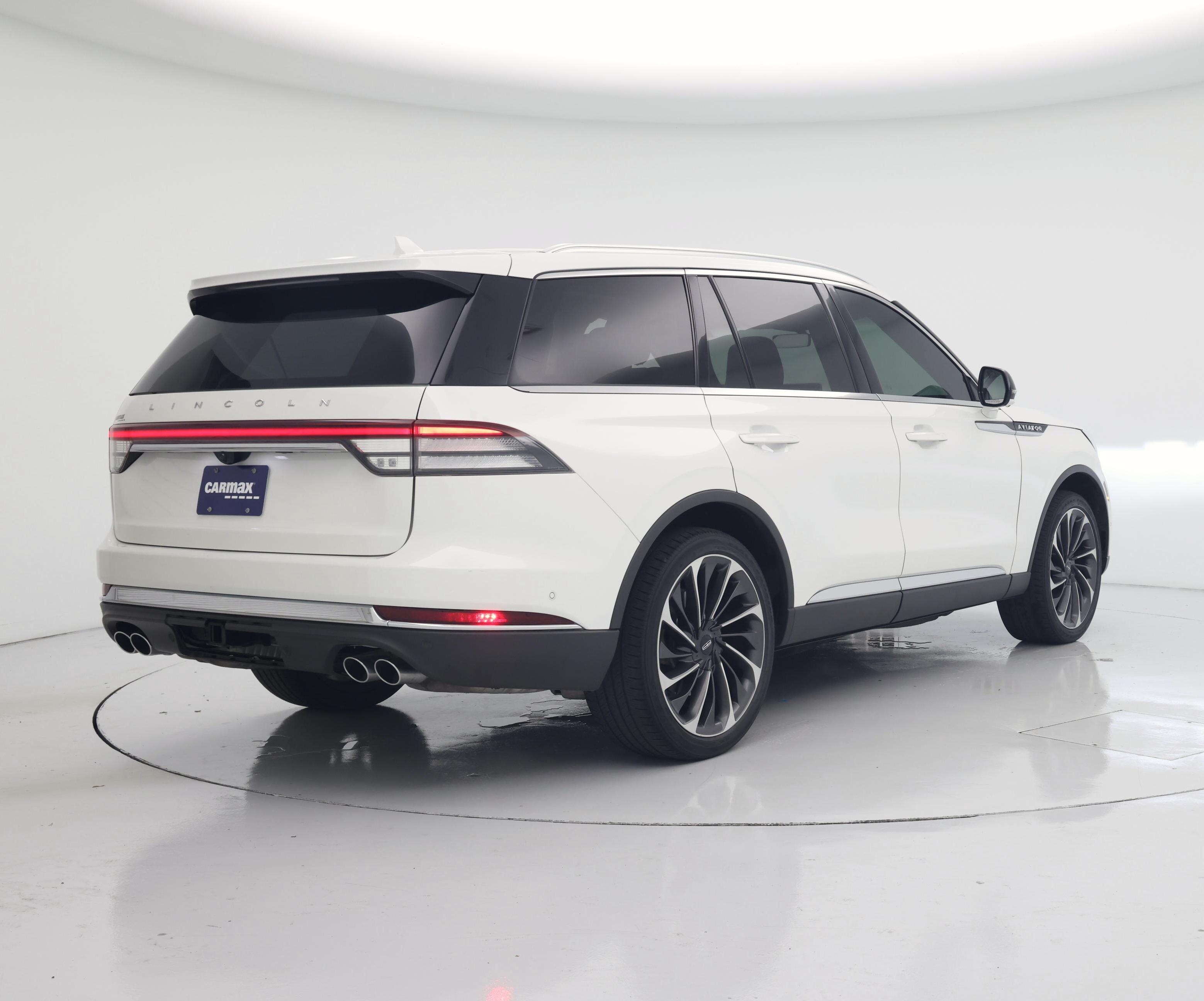 Thumbnail: 2020 Lincoln Aviator - 8