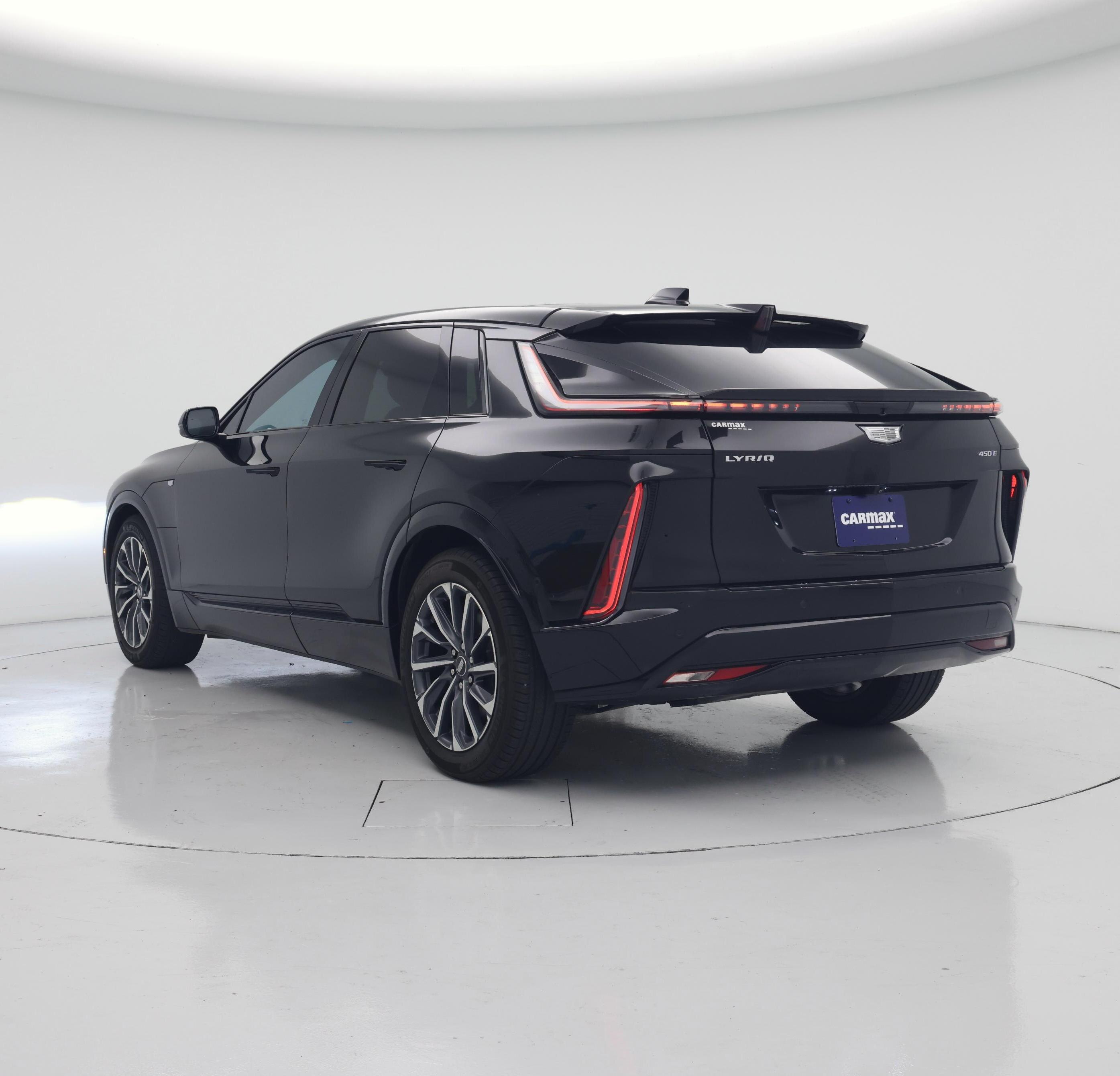 Thumbnail: 2024 Cadillac Lyriq - 2