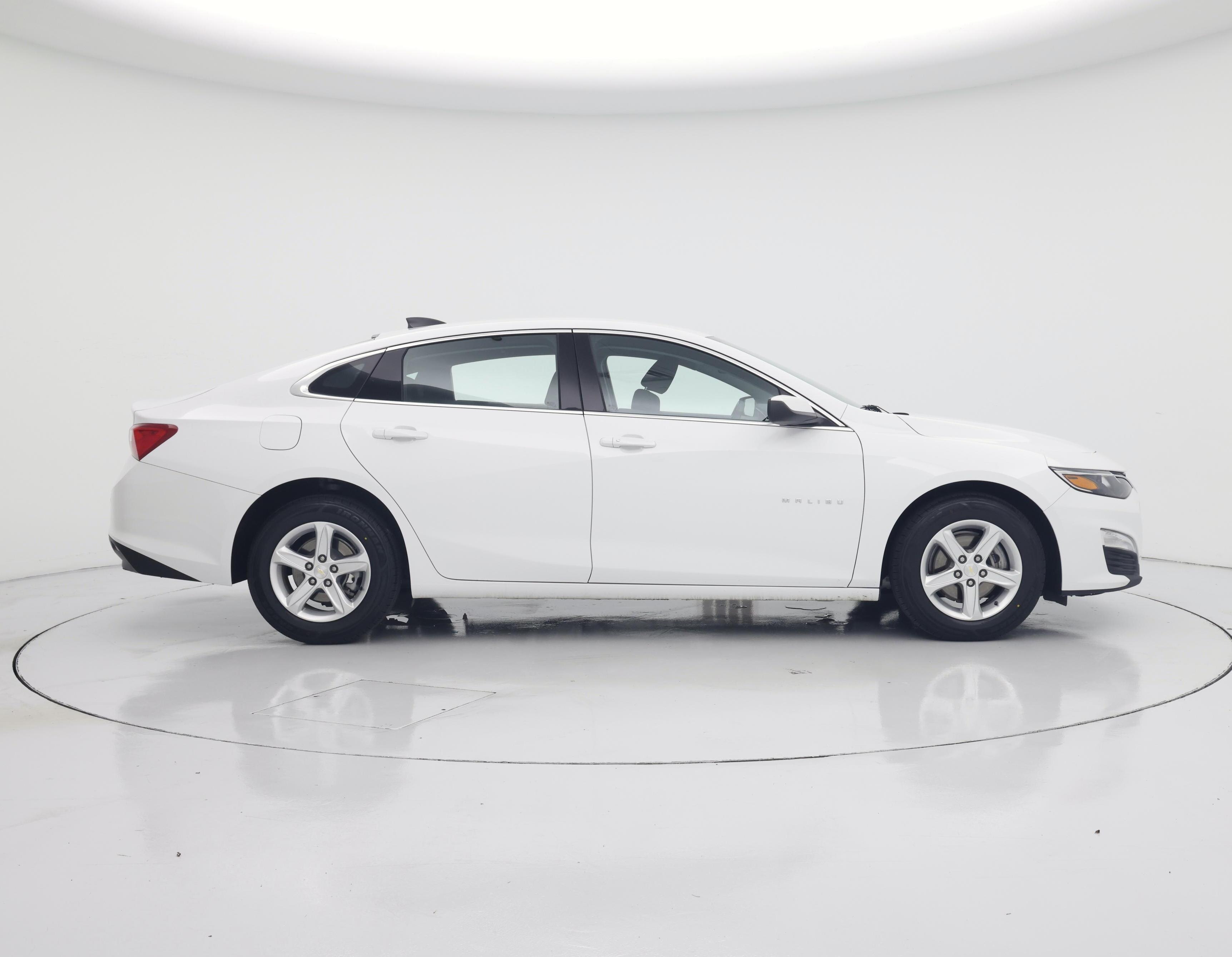 Thumbnail: 2024 Chevrolet Malibu - 7
