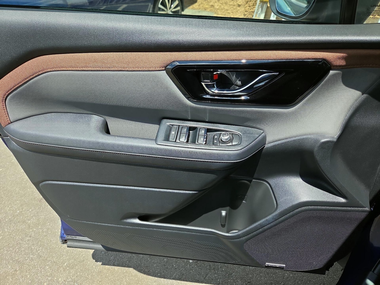 2025 Subaru Forester Sport - Photo 13