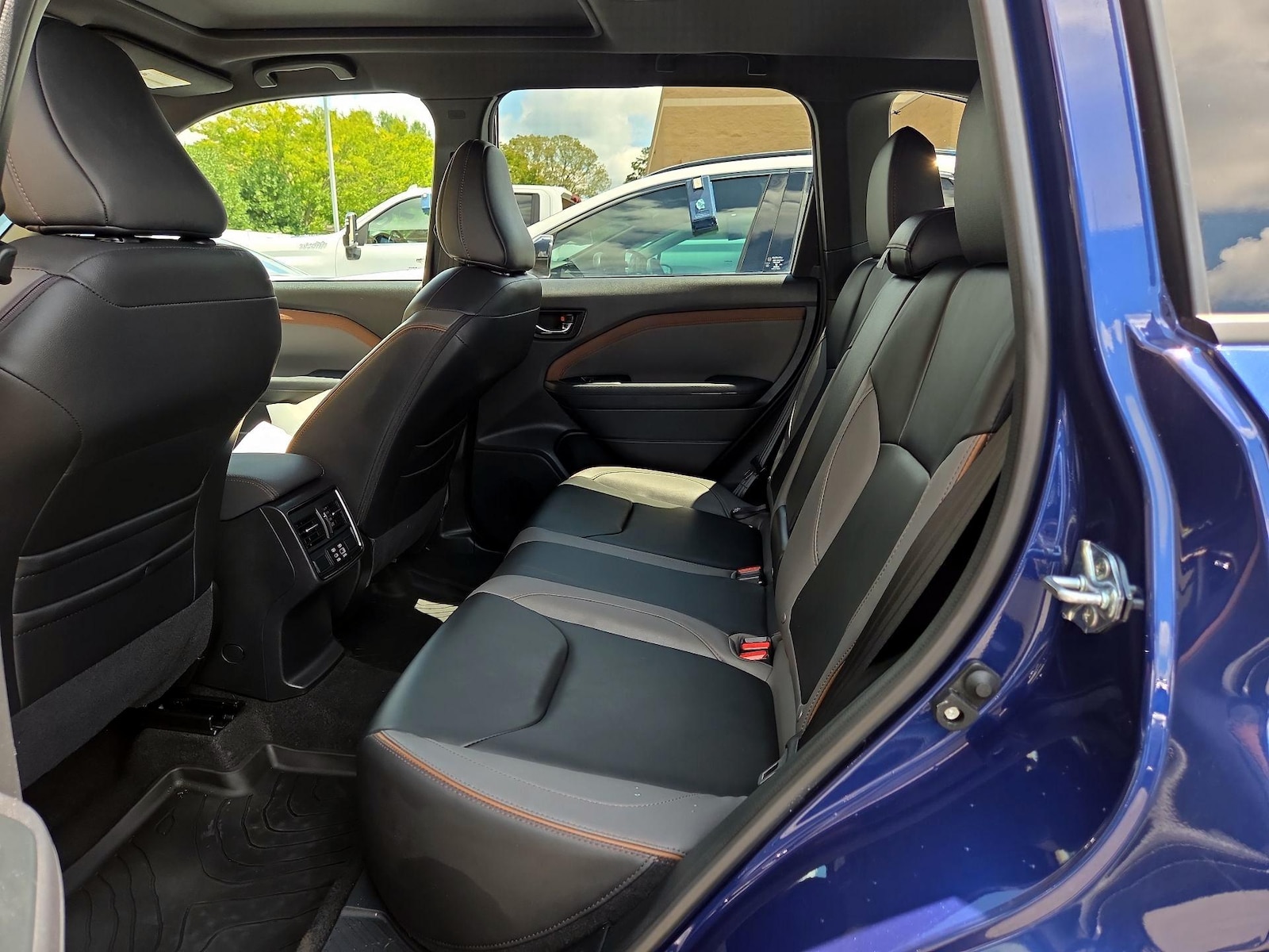 2025 Subaru Forester Sport - Photo 21