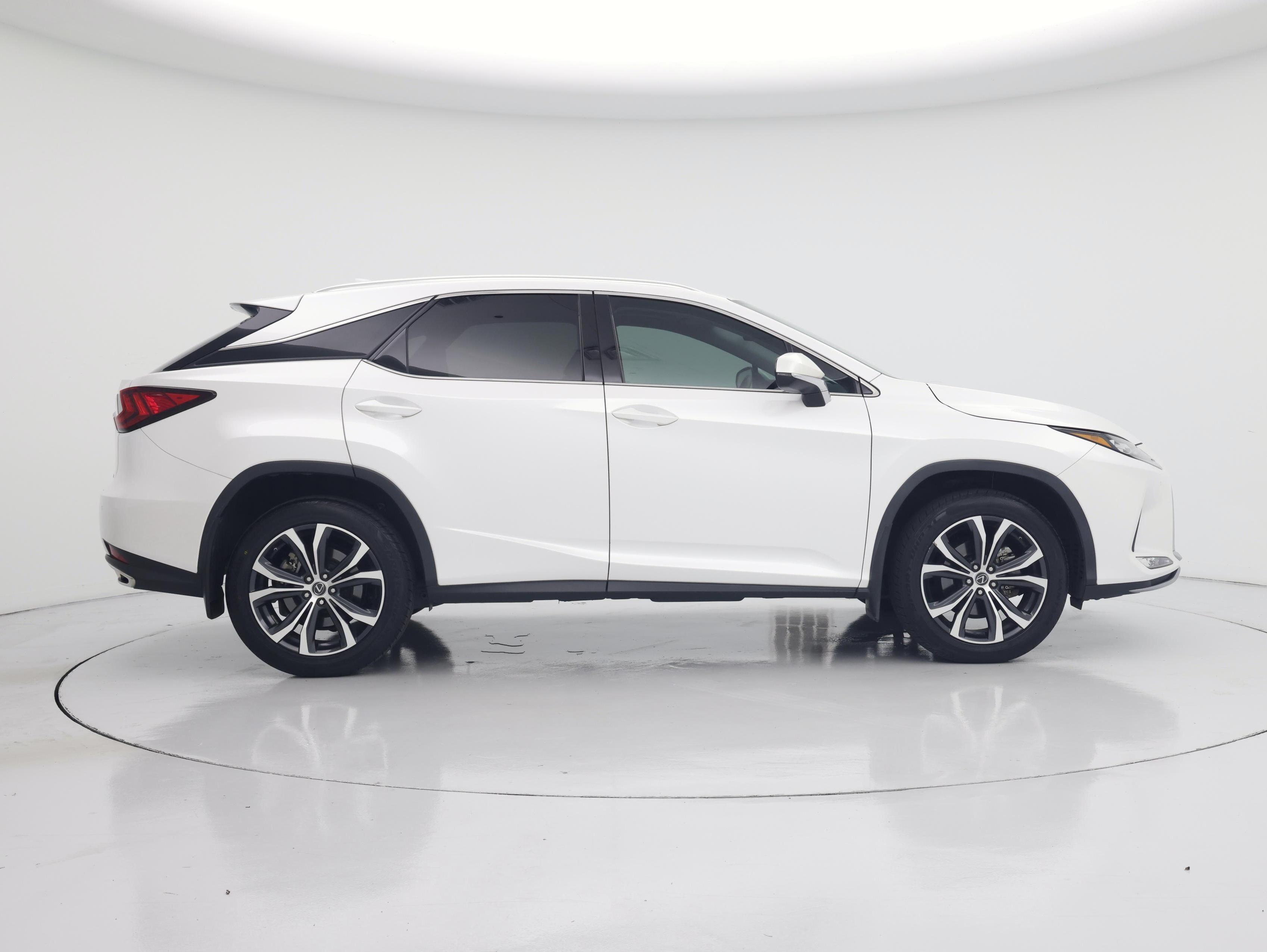 Thumbnail: 2022 Lexus RX - 7