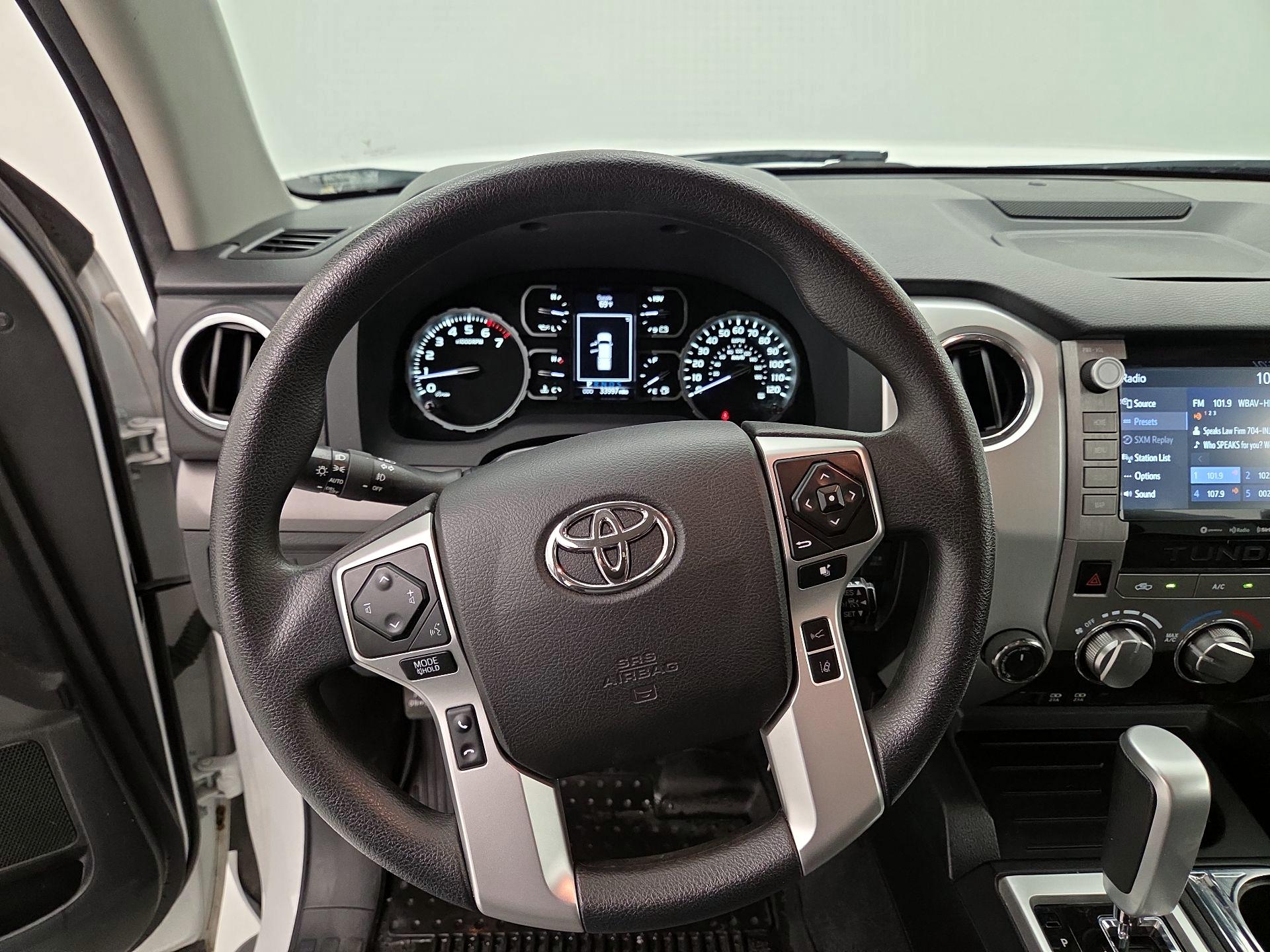 Thumbnail: 2021 Toyota Tundra - 10