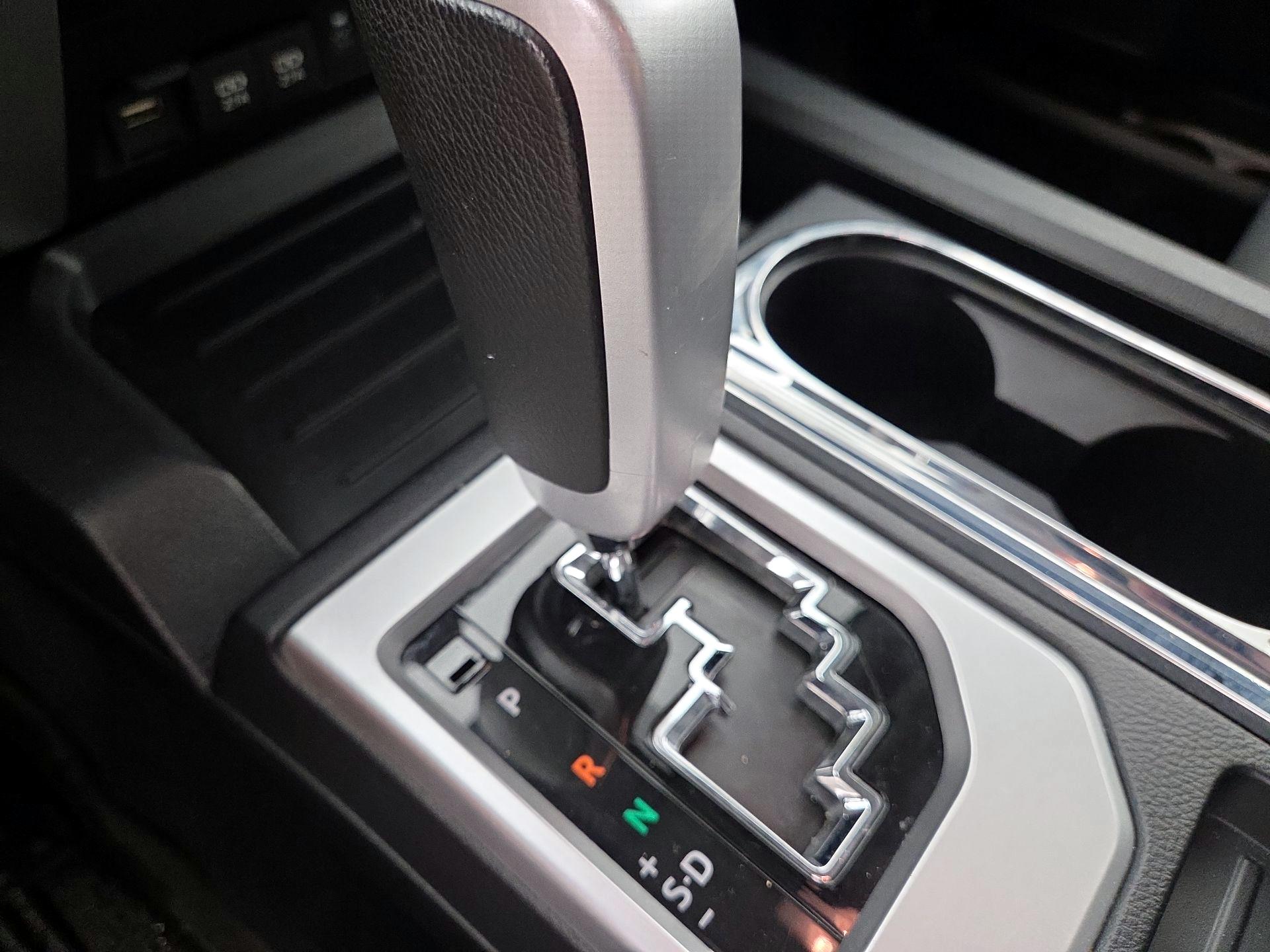 Thumbnail: 2021 Toyota Tundra - 17