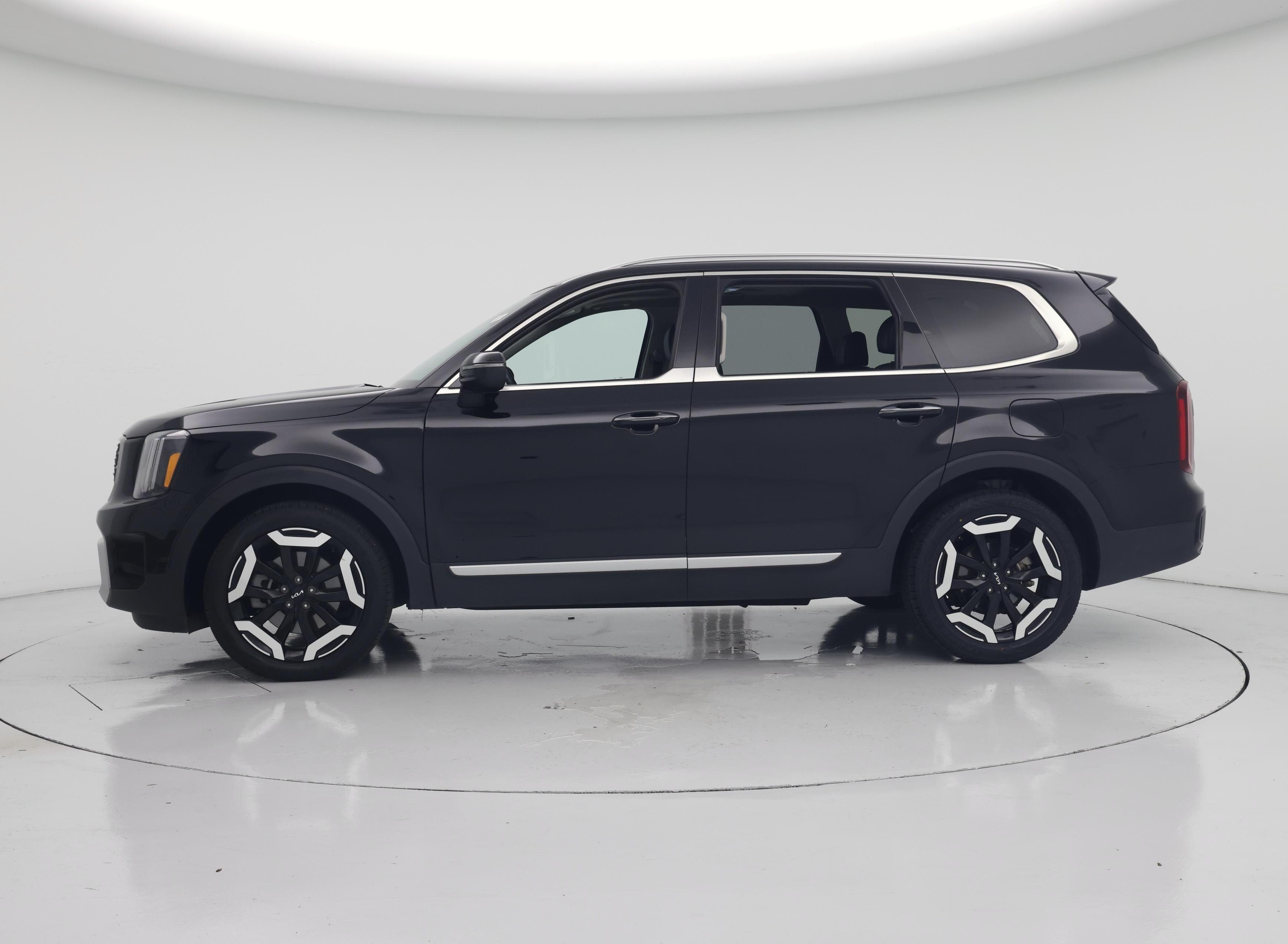 Thumbnail: 2025 Kia Telluride - 3