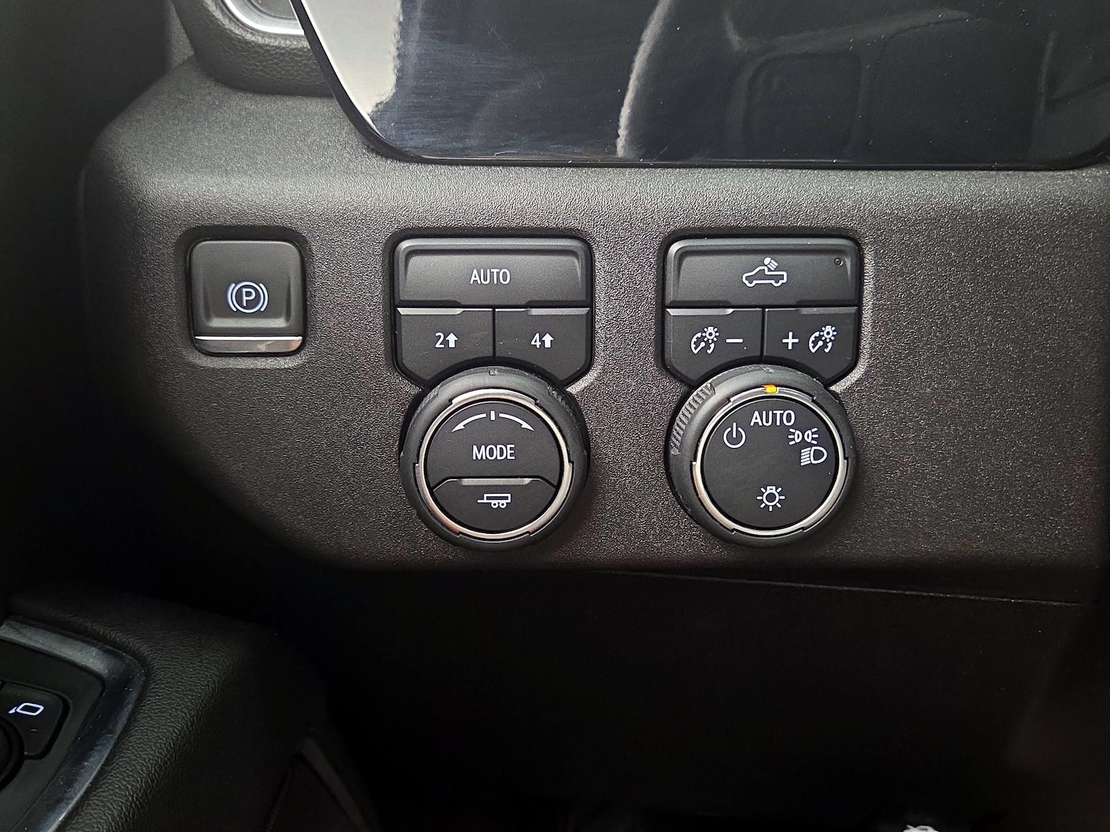 2024 Chevrolet Silverado 1500 LT - Photo 14