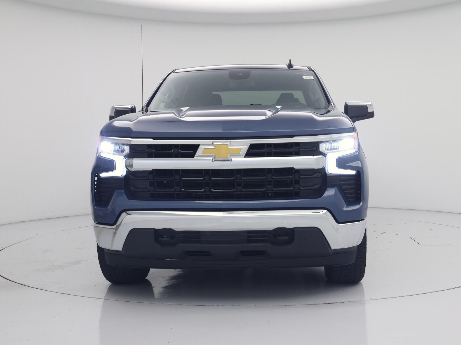 2024 Chevrolet Silverado 1500 LT - Photo 6