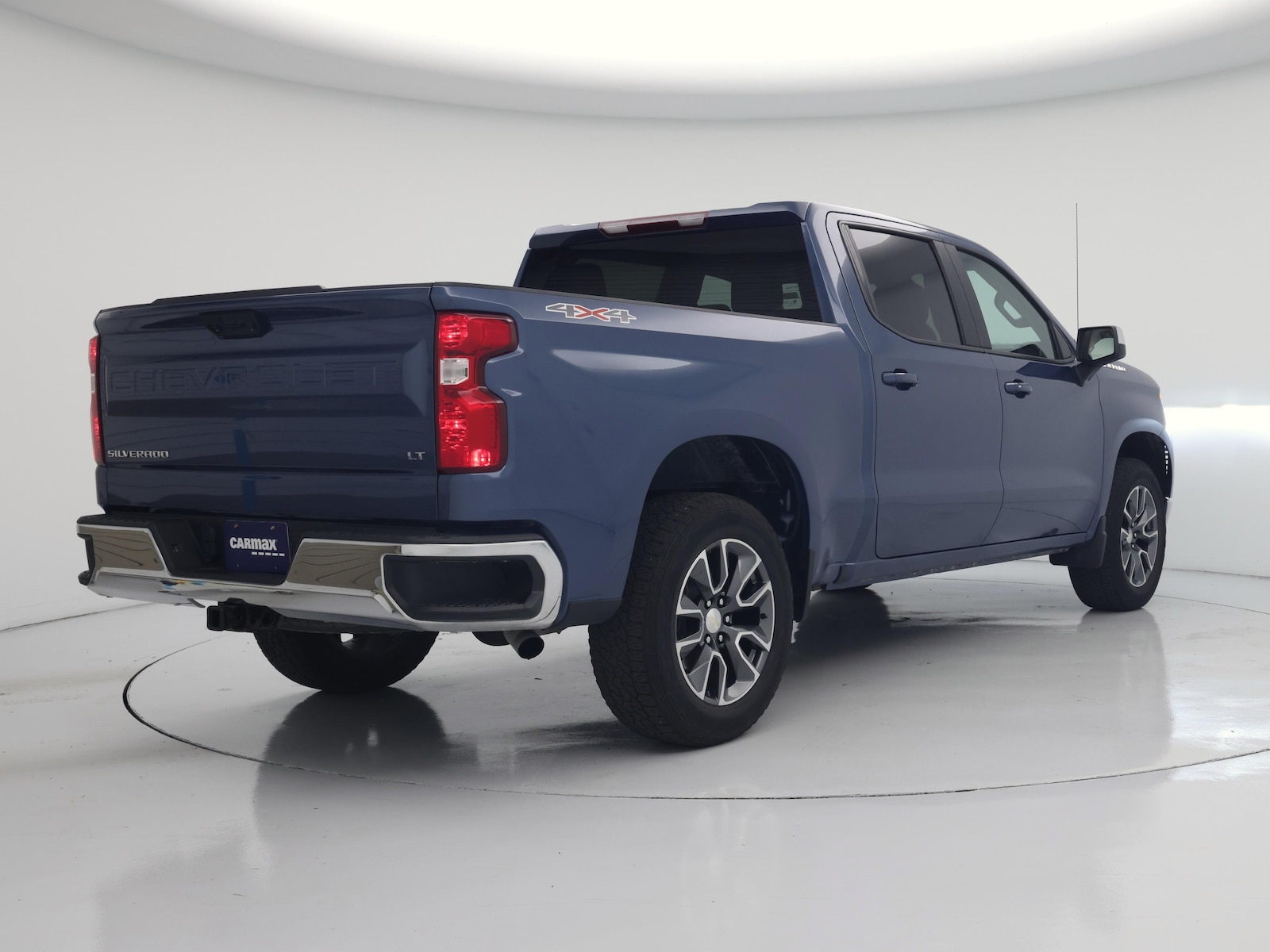 2024 Chevrolet Silverado 1500 LT - Photo 9