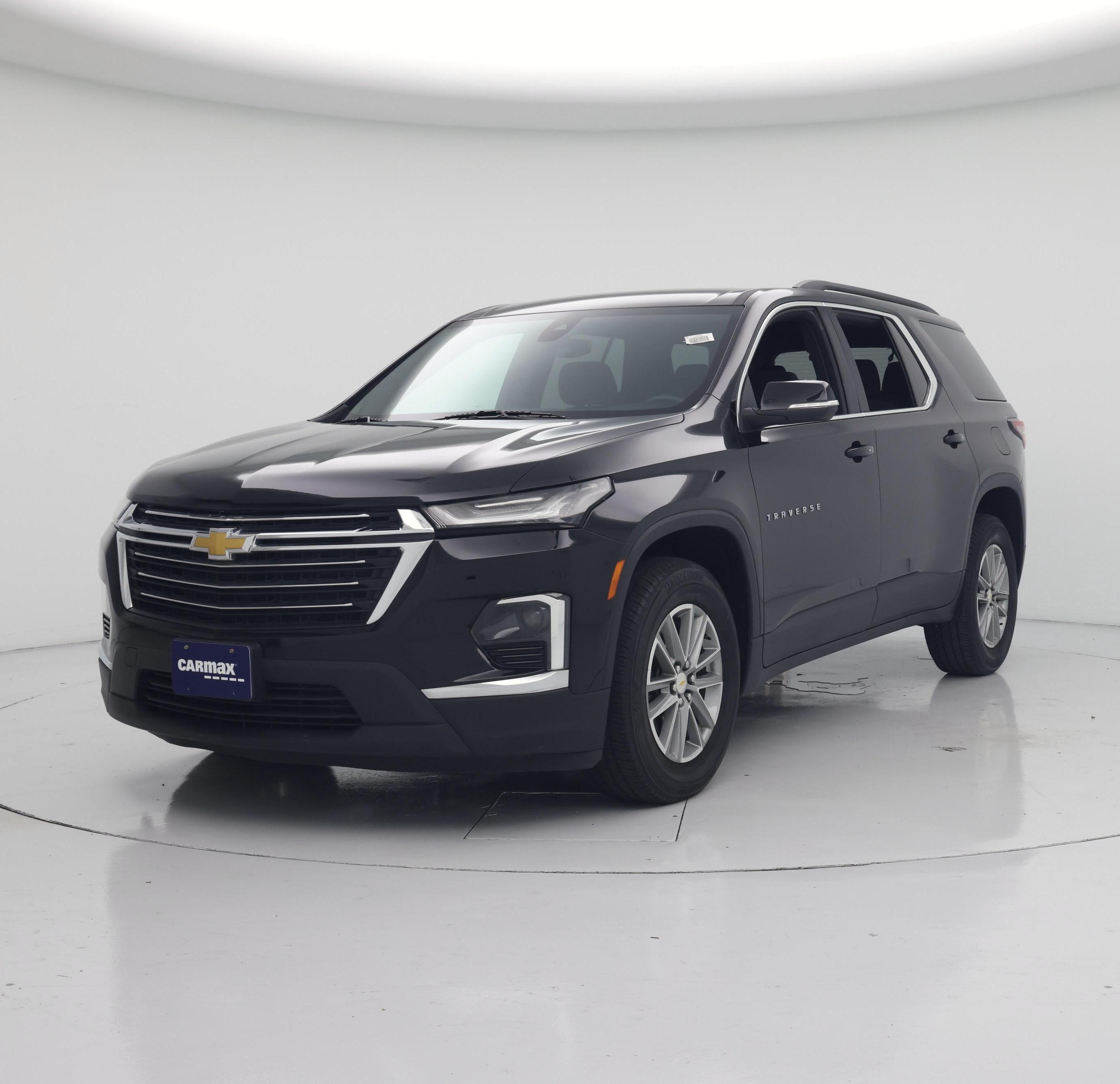 Thumbnail: 2023 Chevrolet Traverse - 4