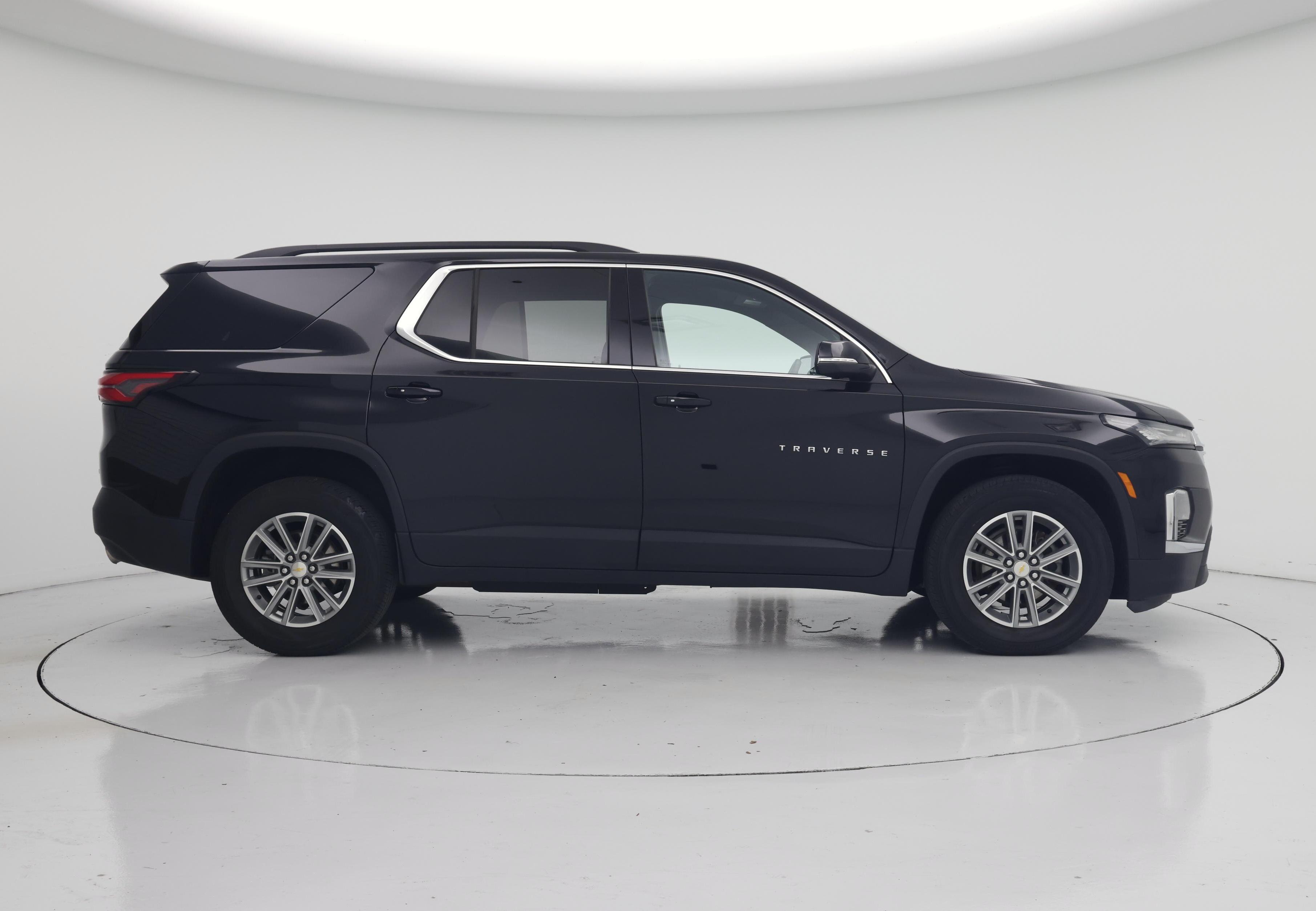 Thumbnail: 2023 Chevrolet Traverse - 7