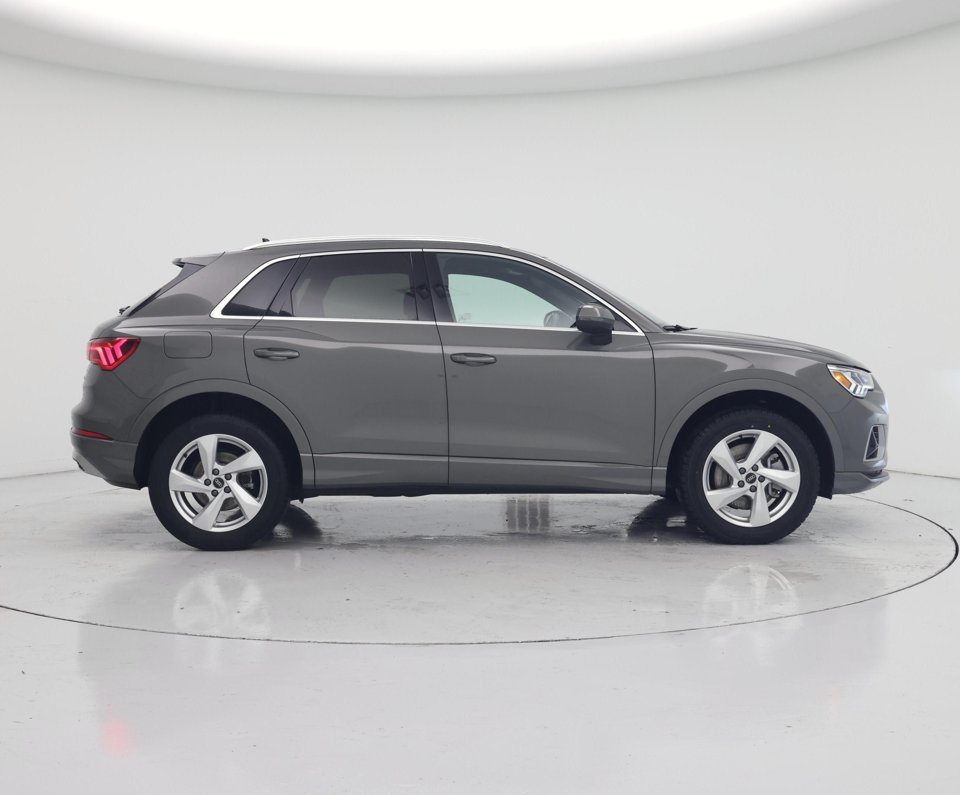 Thumbnail: 2022 Audi Q3 - 7