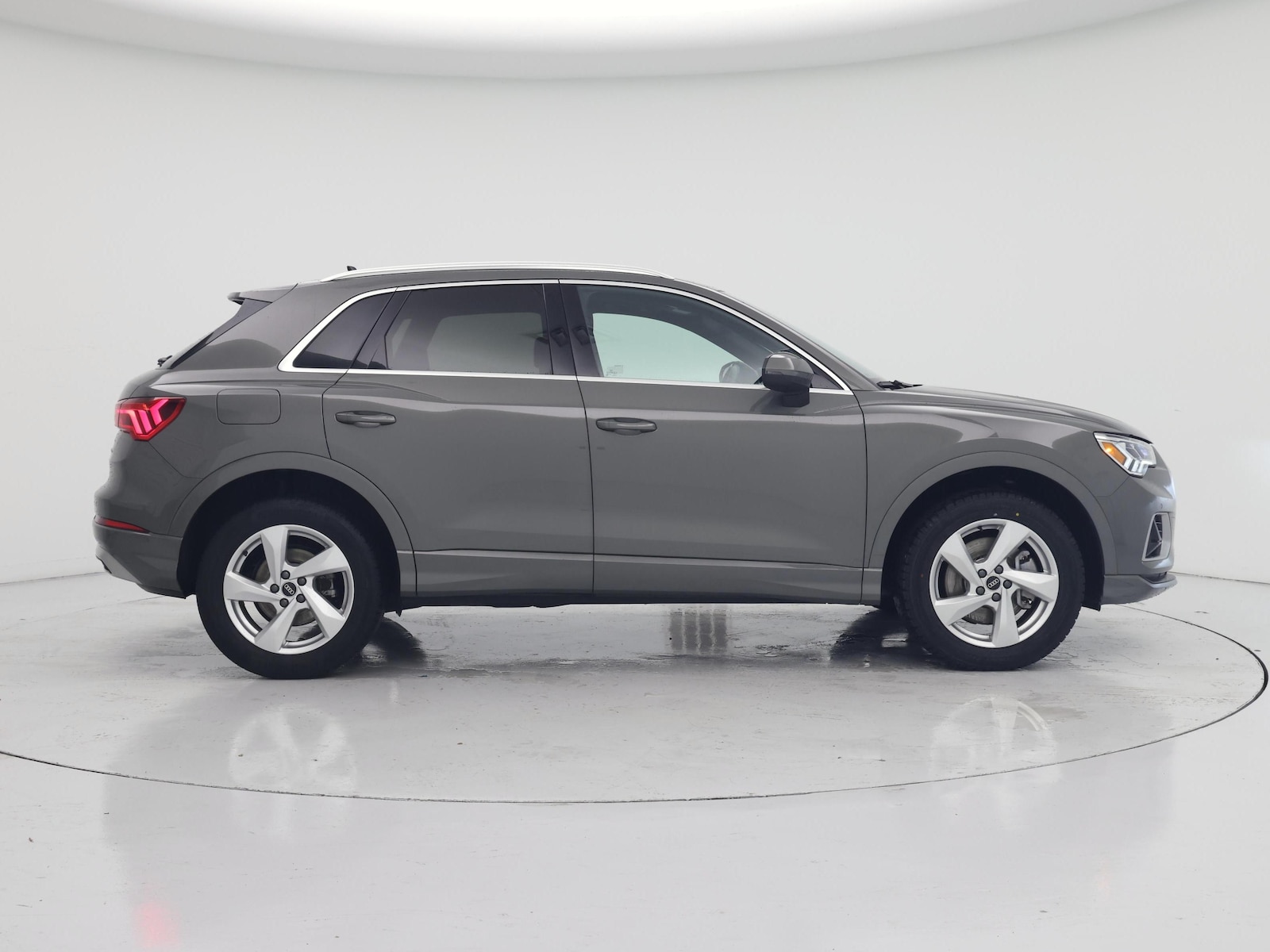 2022 Audi Q3 Premium Plus - Photo 8