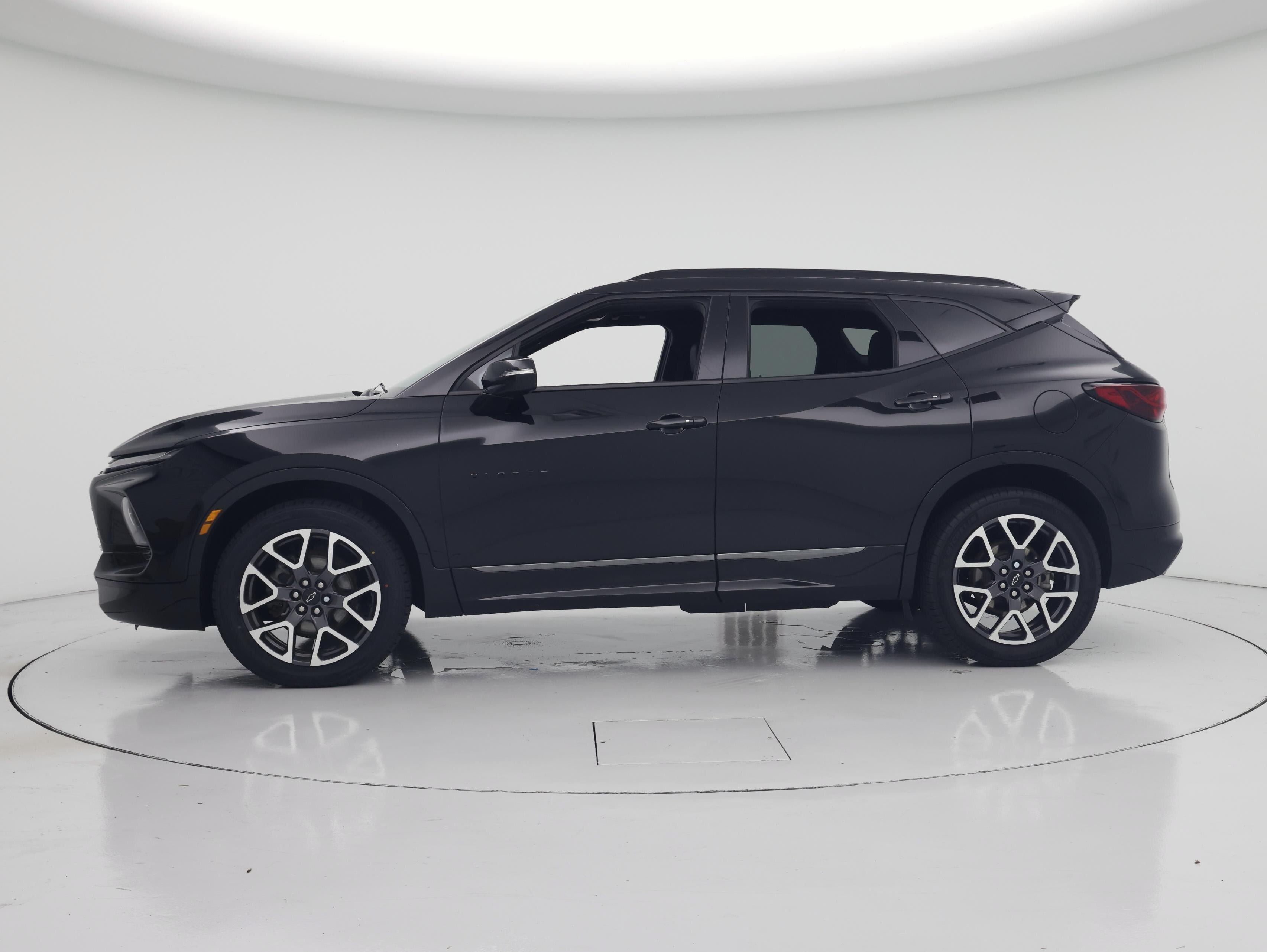 Thumbnail: 2024 Chevrolet Blazer - 3