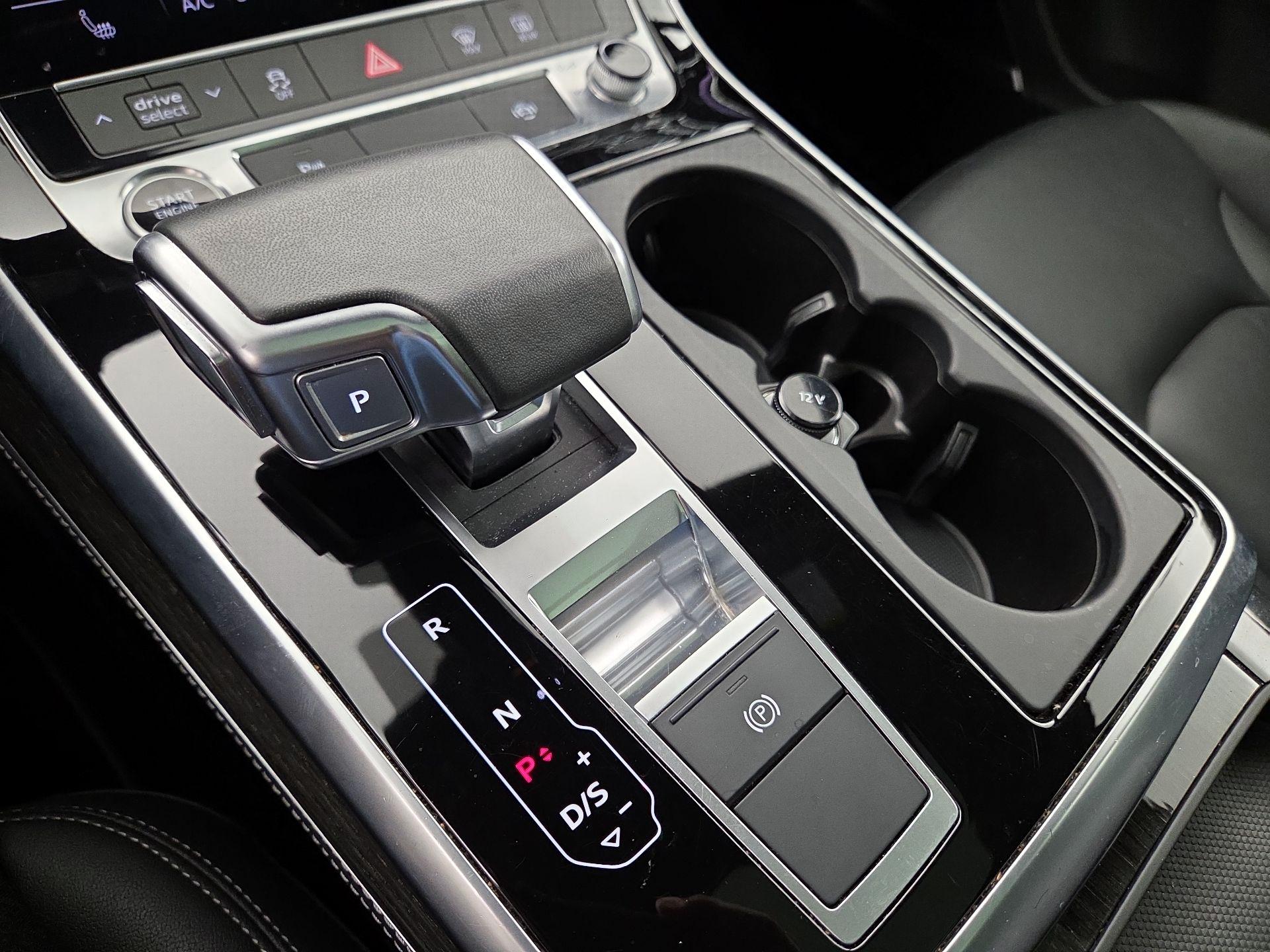 Thumbnail: 2025 Audi Q7 - 18
