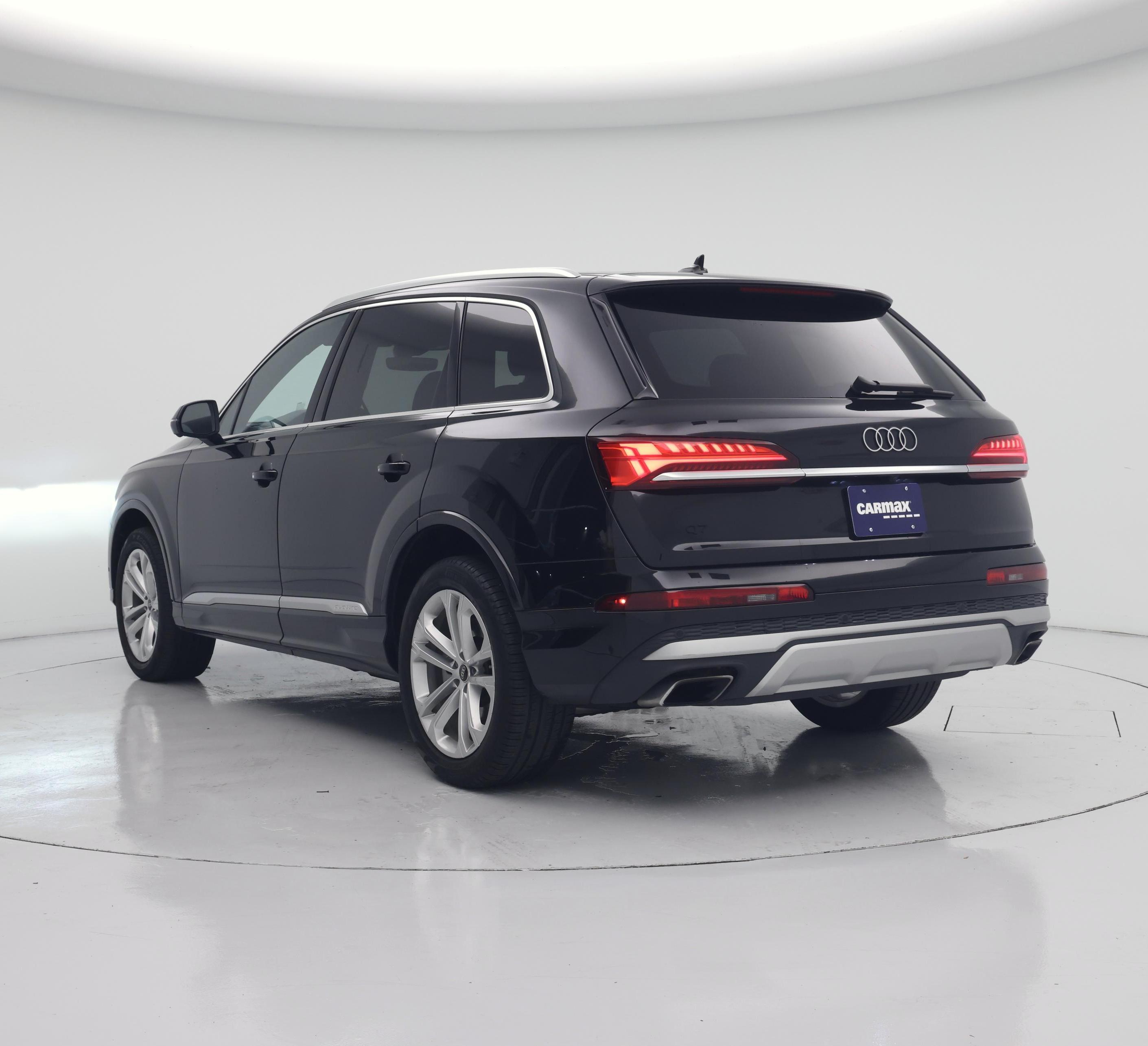 Thumbnail: 2025 Audi Q7 - 2