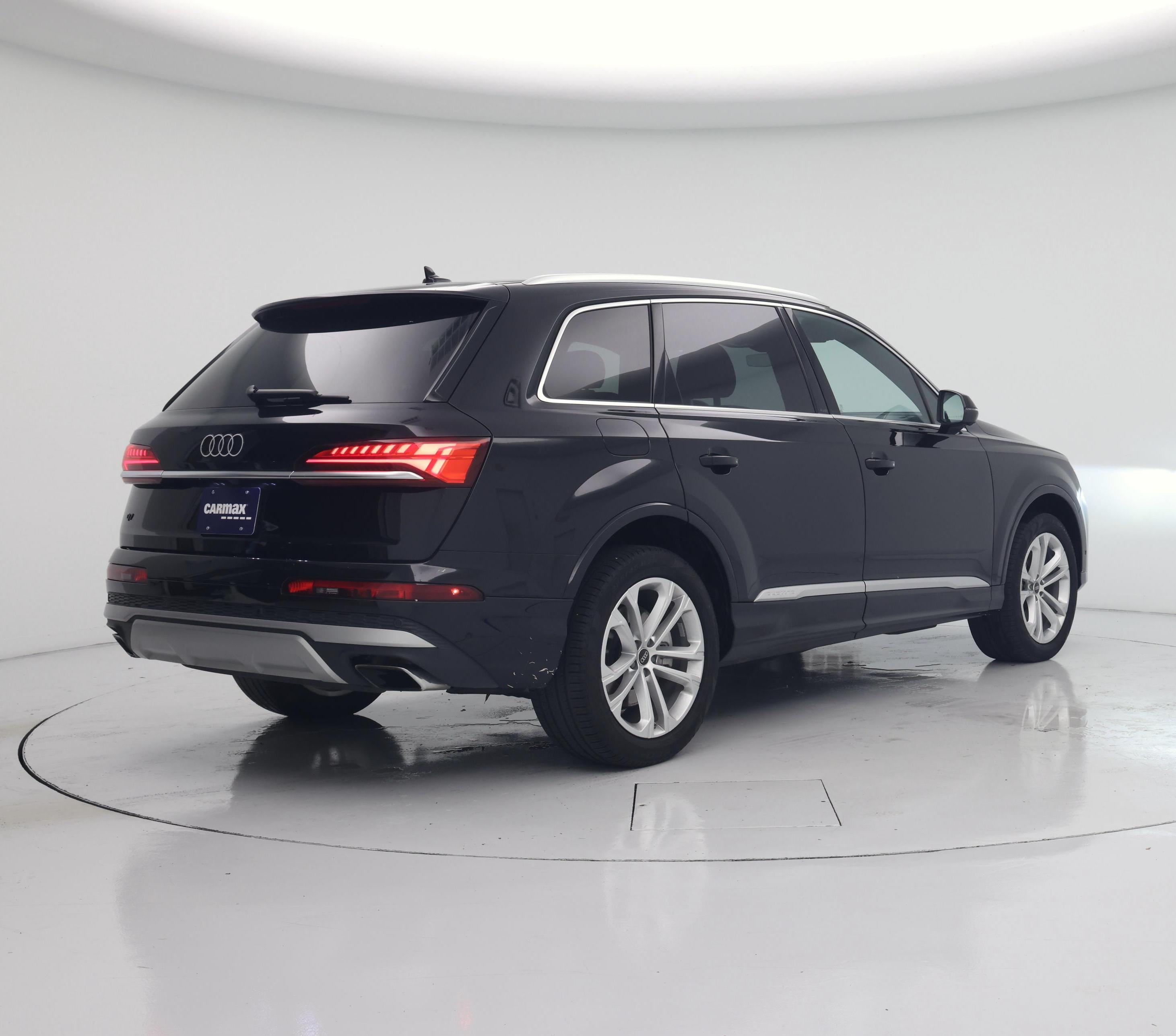 Thumbnail: 2025 Audi Q7 - 8