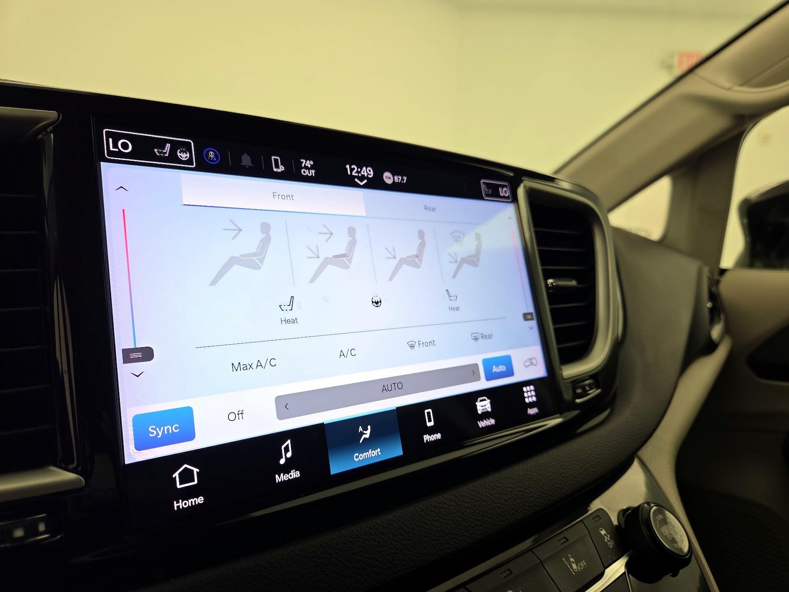 2024 Chrysler Pacifica Touring L - Photo 17