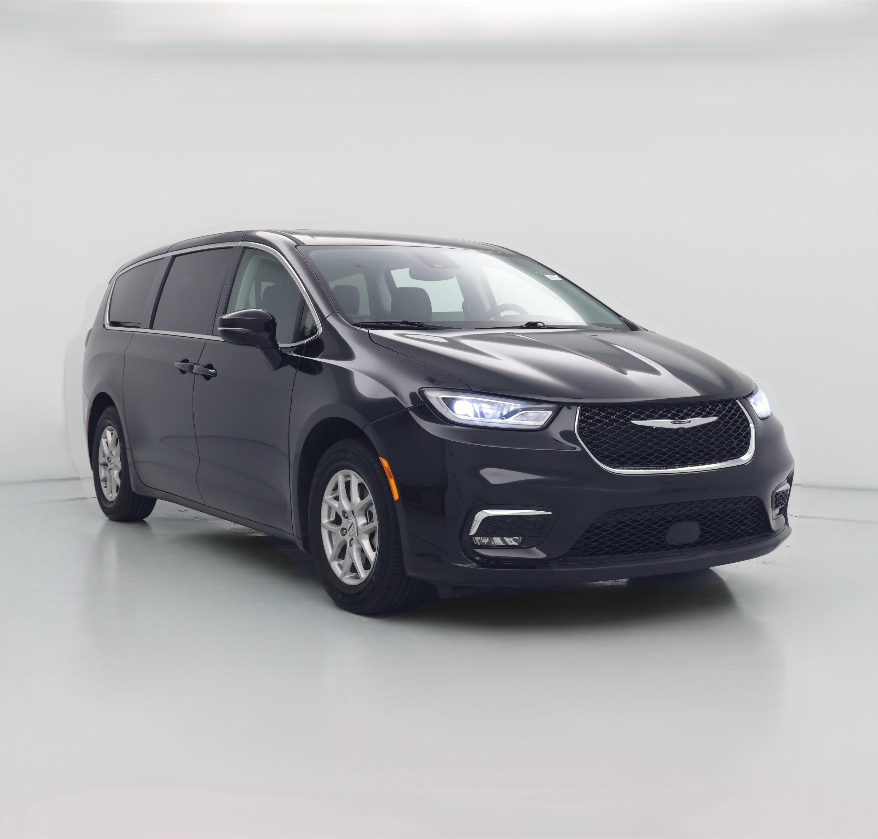 Thumbnail: 2024 Chrysler Pacifica - 1