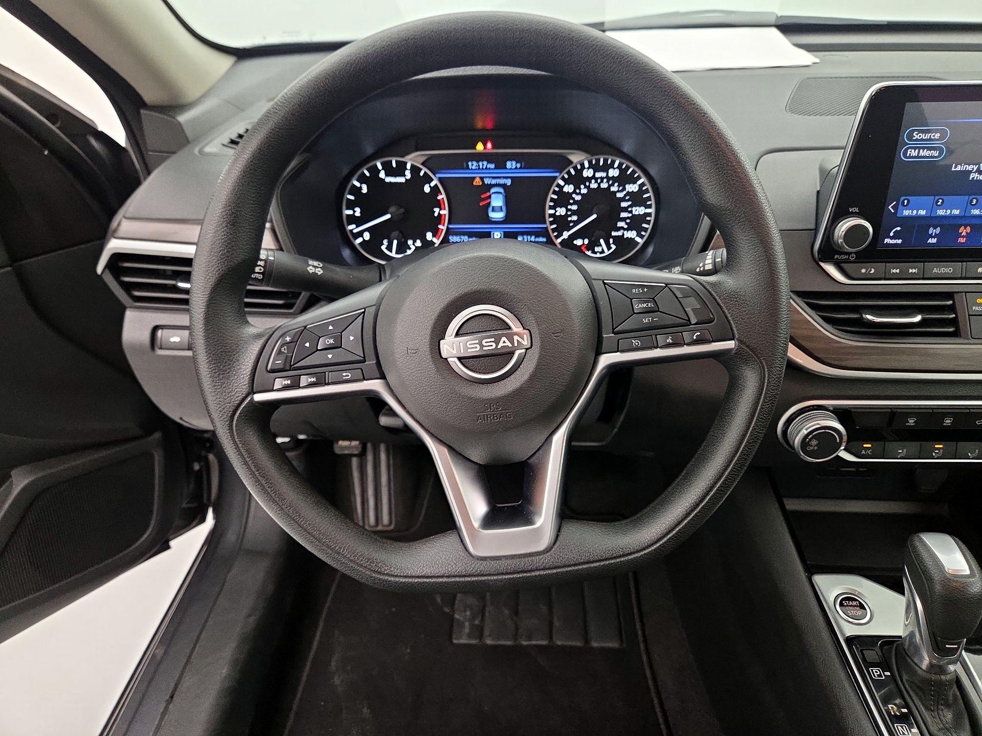 Thumbnail: 2024 Nissan Altima - 10