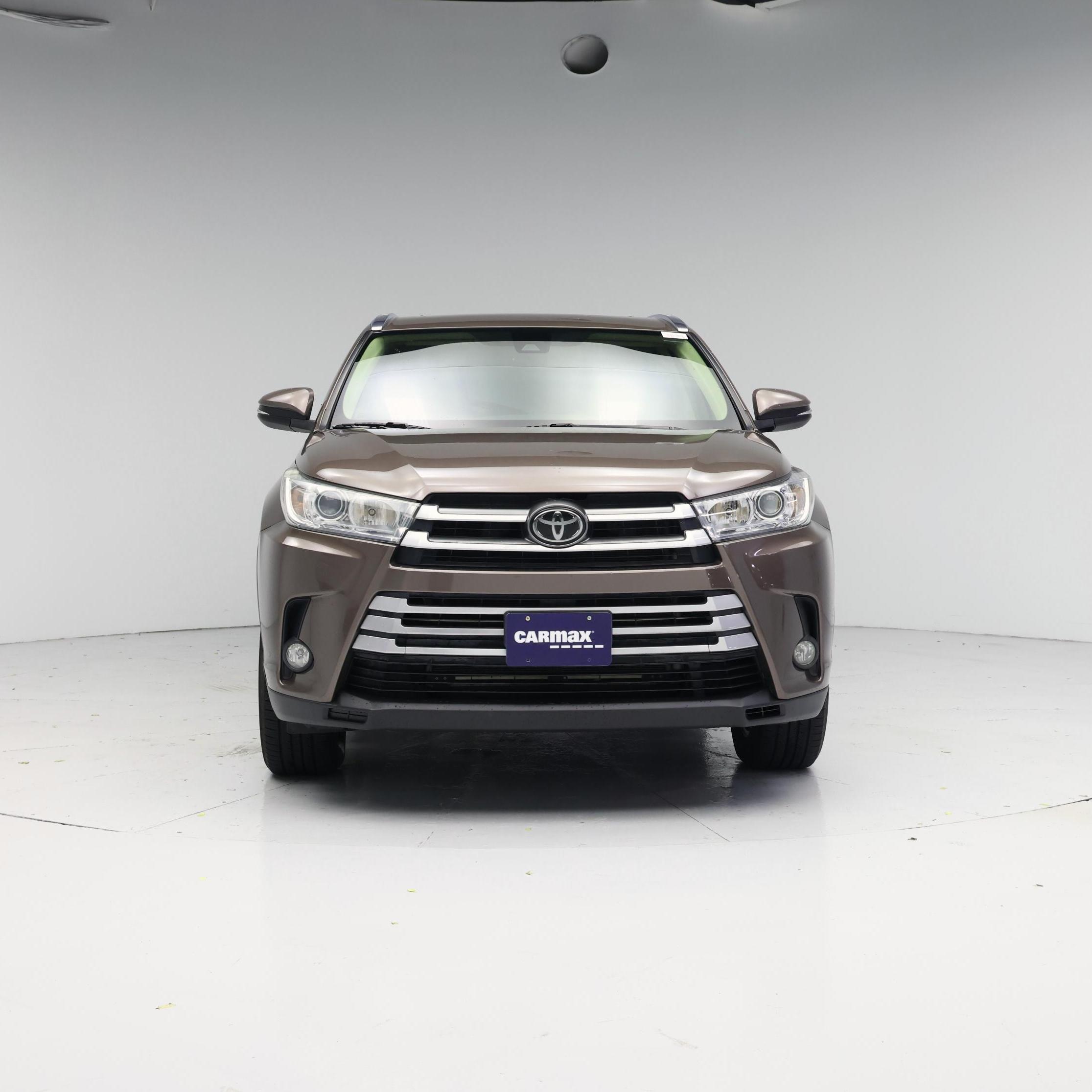 Thumbnail: 2019 Toyota Highlander - 5