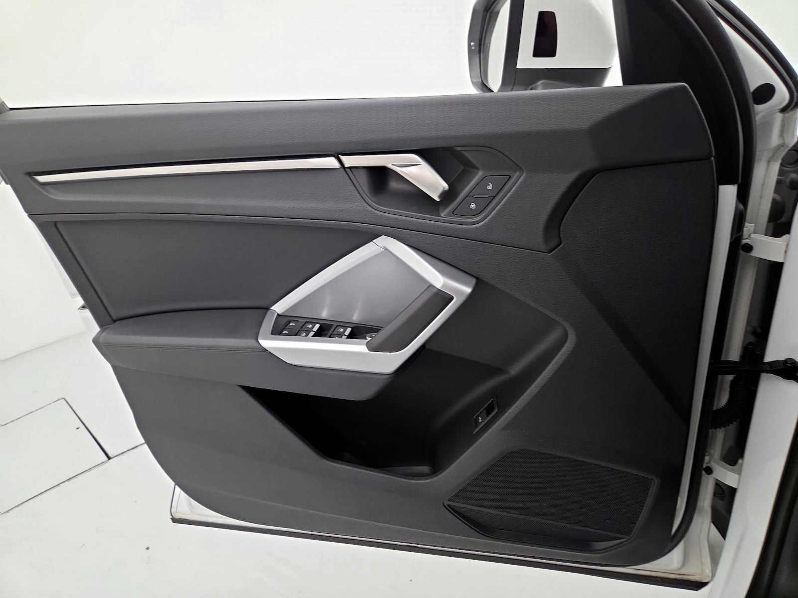 2024 Audi Q3 S Line Premium - Photo 13
