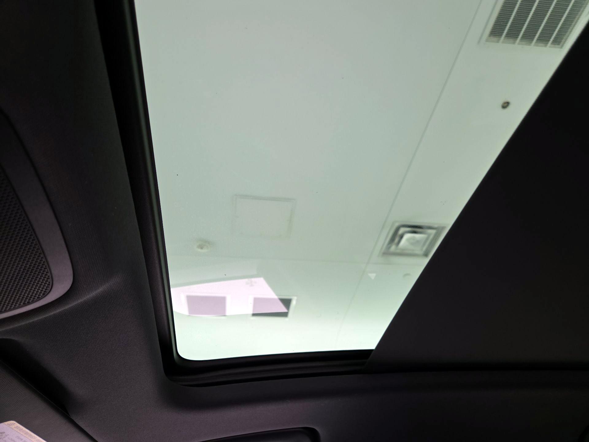 Thumbnail: 2024 Audi Q3 - 19