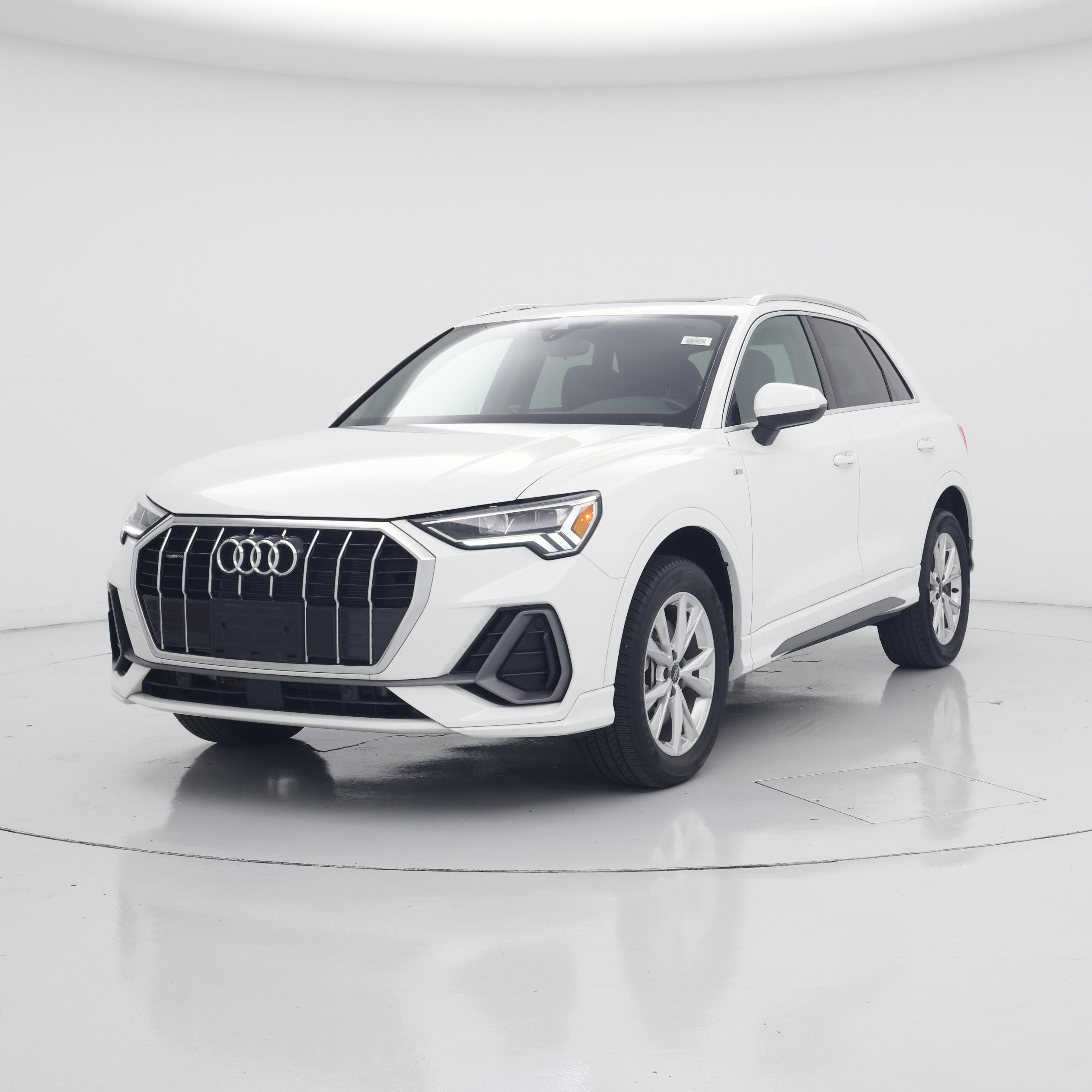 Thumbnail: 2024 Audi Q3 - 4