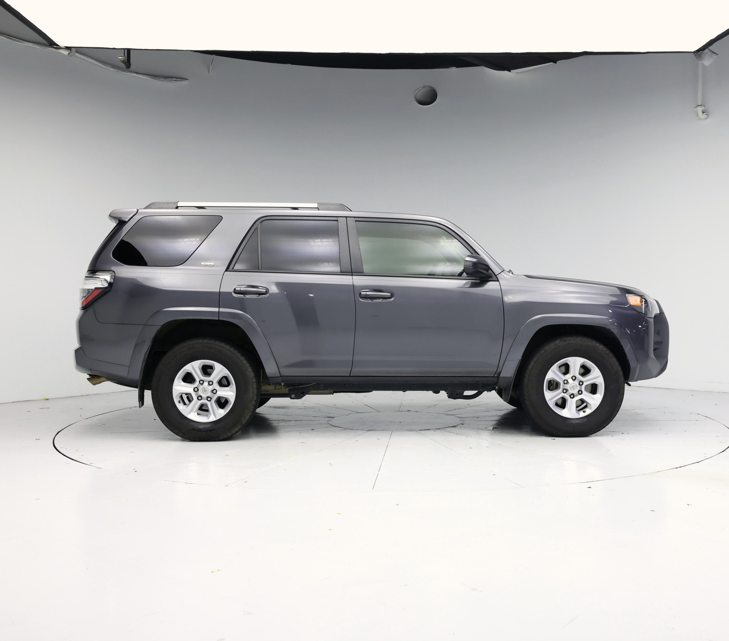 Thumbnail: 2023 Toyota 4Runner - 7