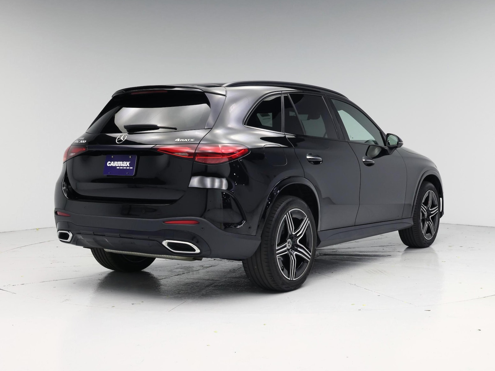 2023 Mercedes-Benz GLC GLC 300 - Photo 9