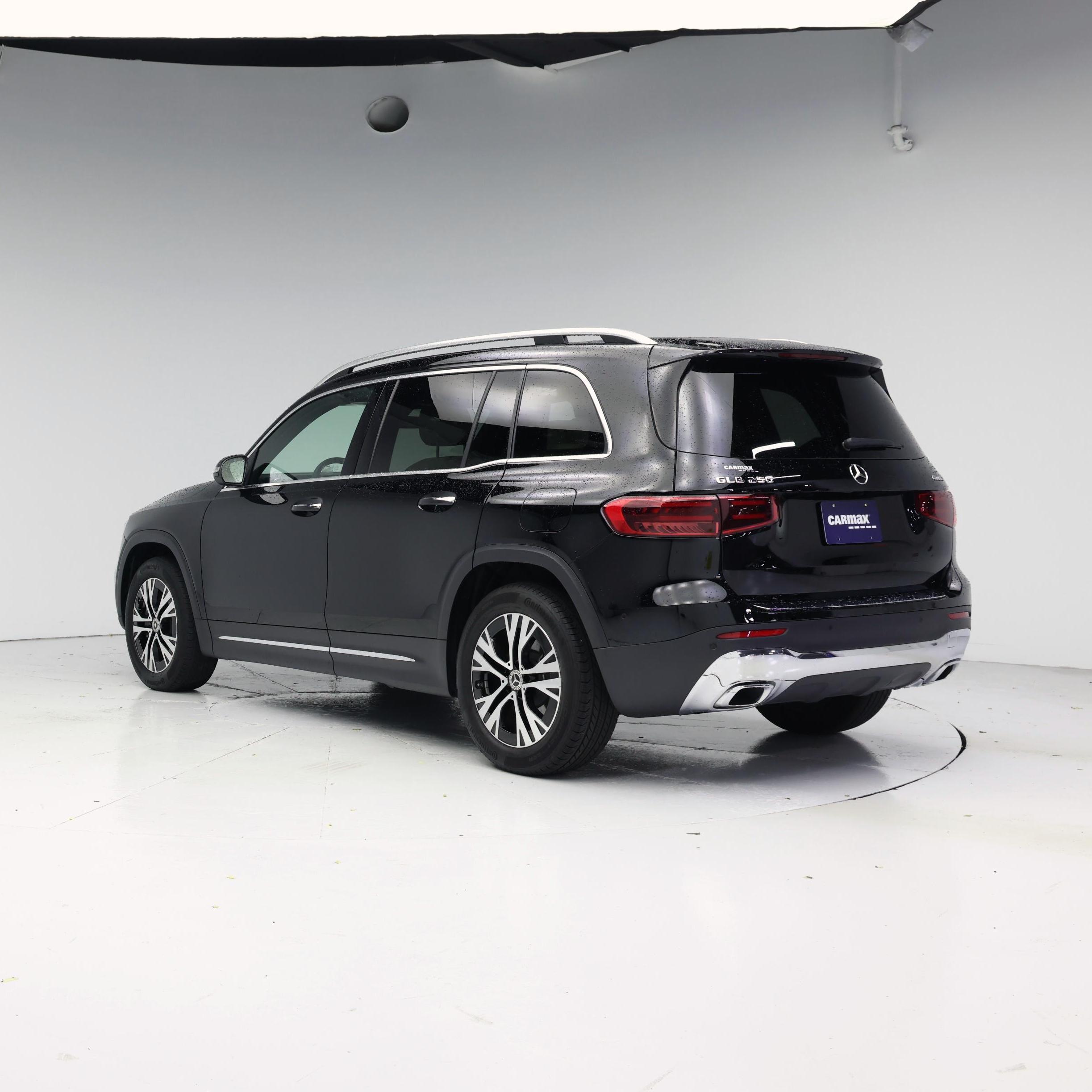 Thumbnail: 2024 Mercedes-Benz GLB - 2