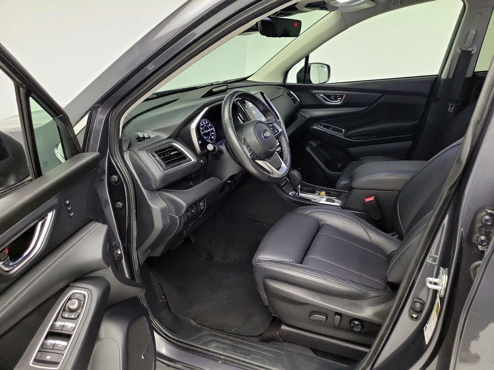 2023 Subaru Ascent Limited - Photo 12