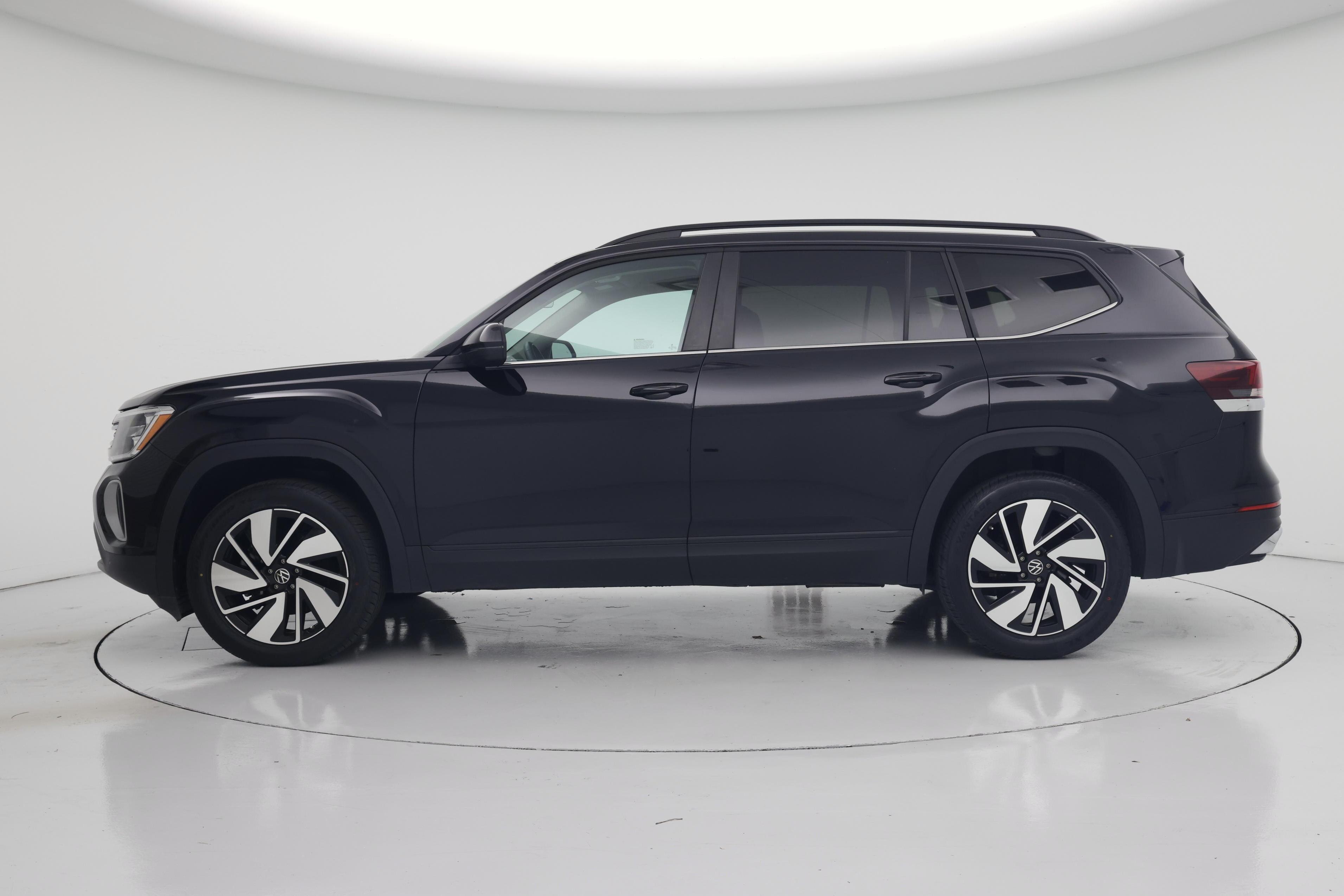 Thumbnail: 2025 Volkswagen Atlas - 3