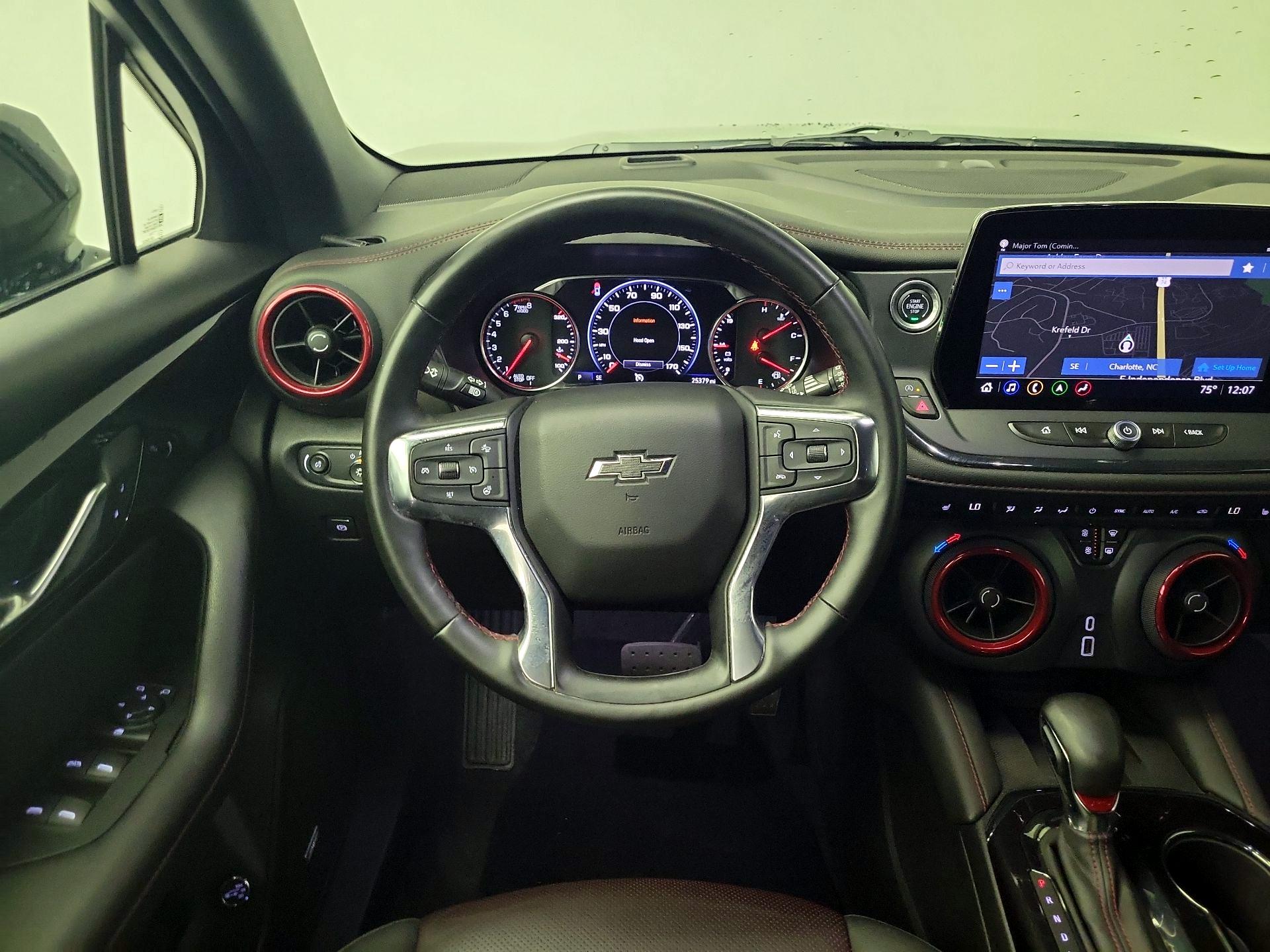 Thumbnail: 2025 Chevrolet Blazer - 10